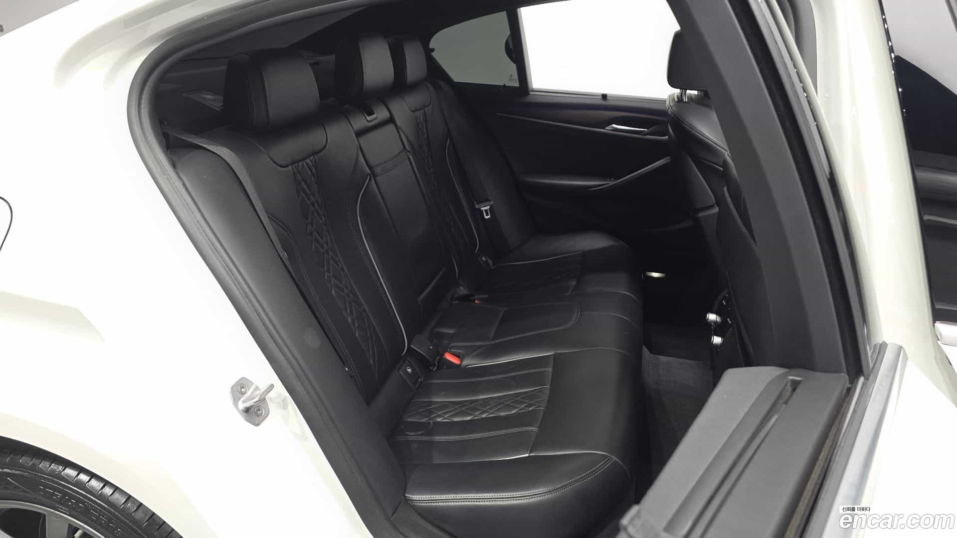 5-Series BMW 2017.9-OPTION-015