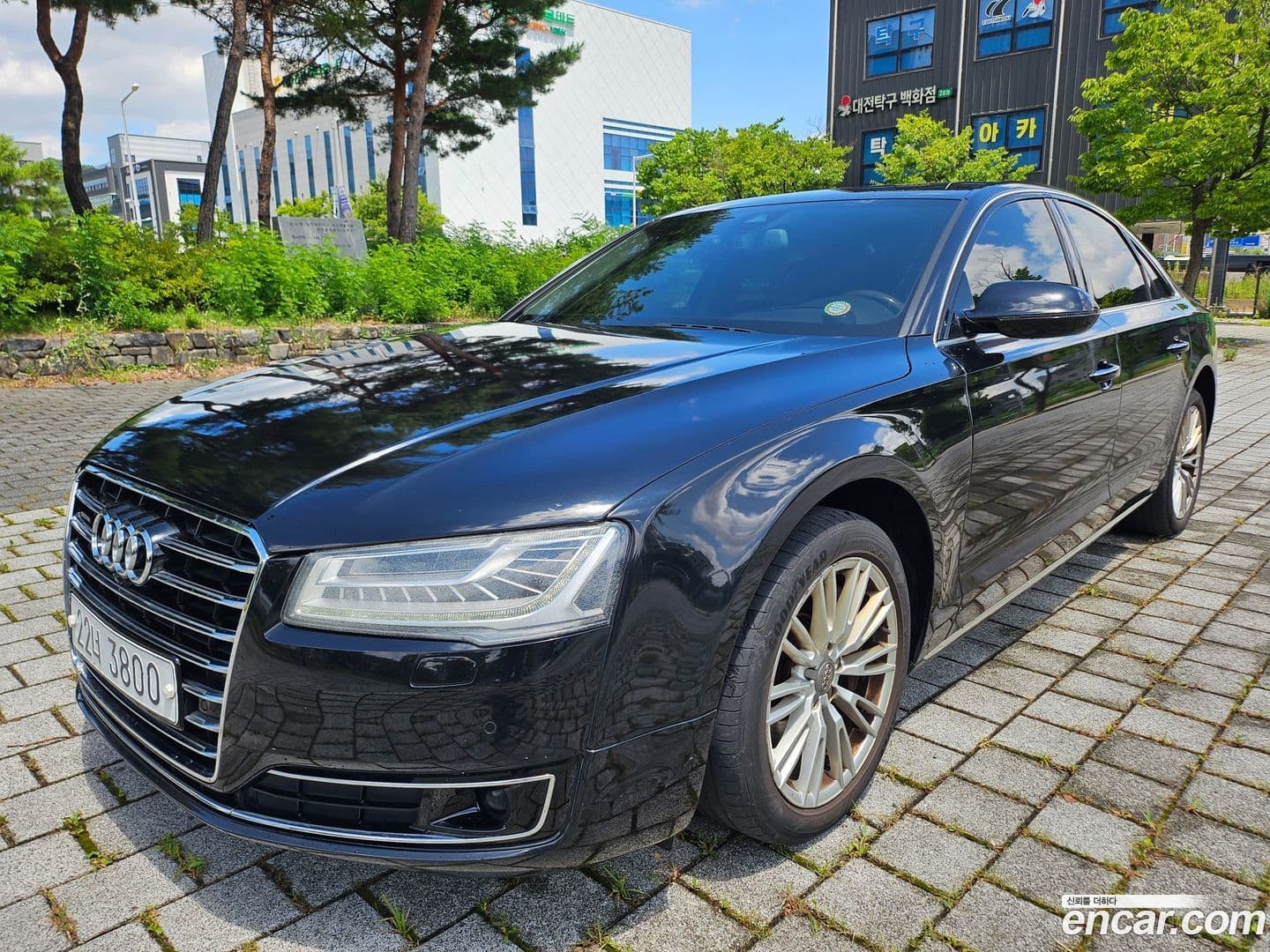 Main__Slider__Photo:A8 Audi 2015.5-0
