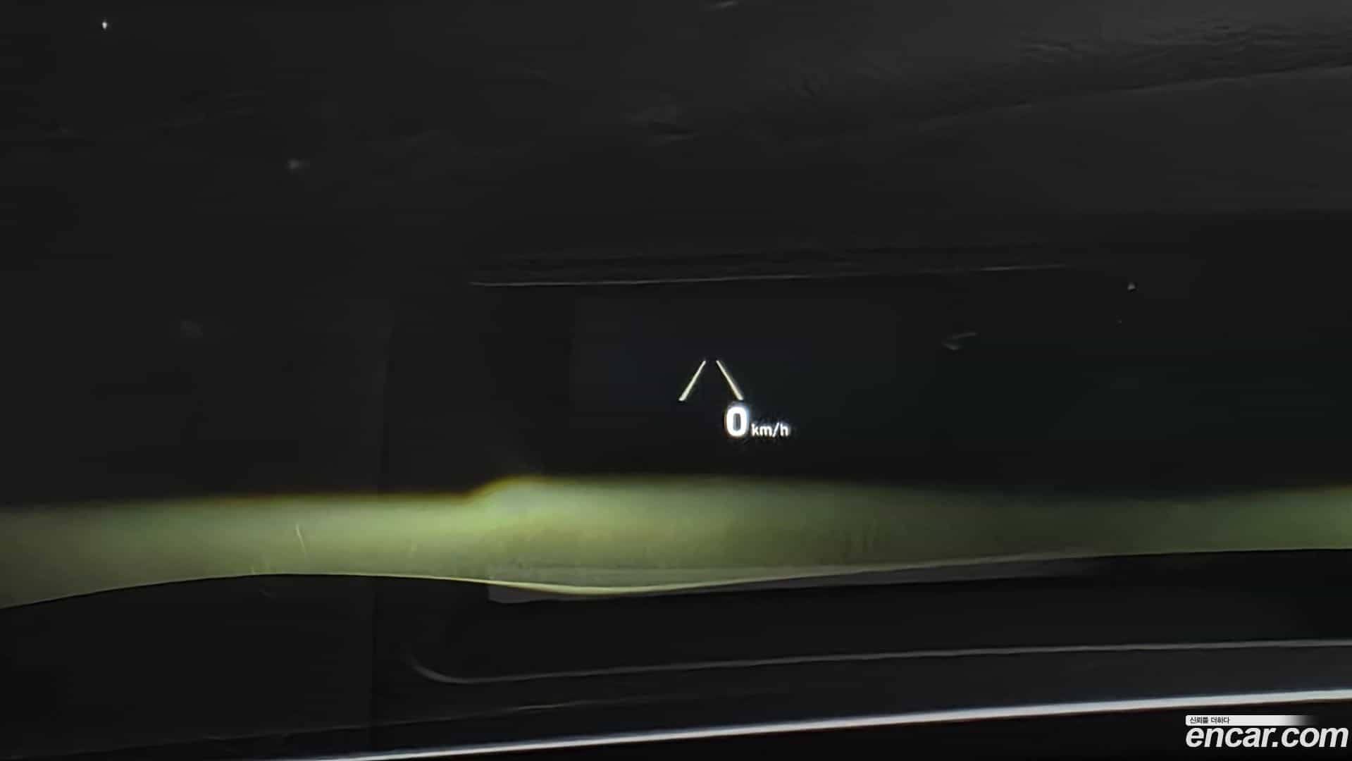 G80 Genesis 2019.2-OPTION-018