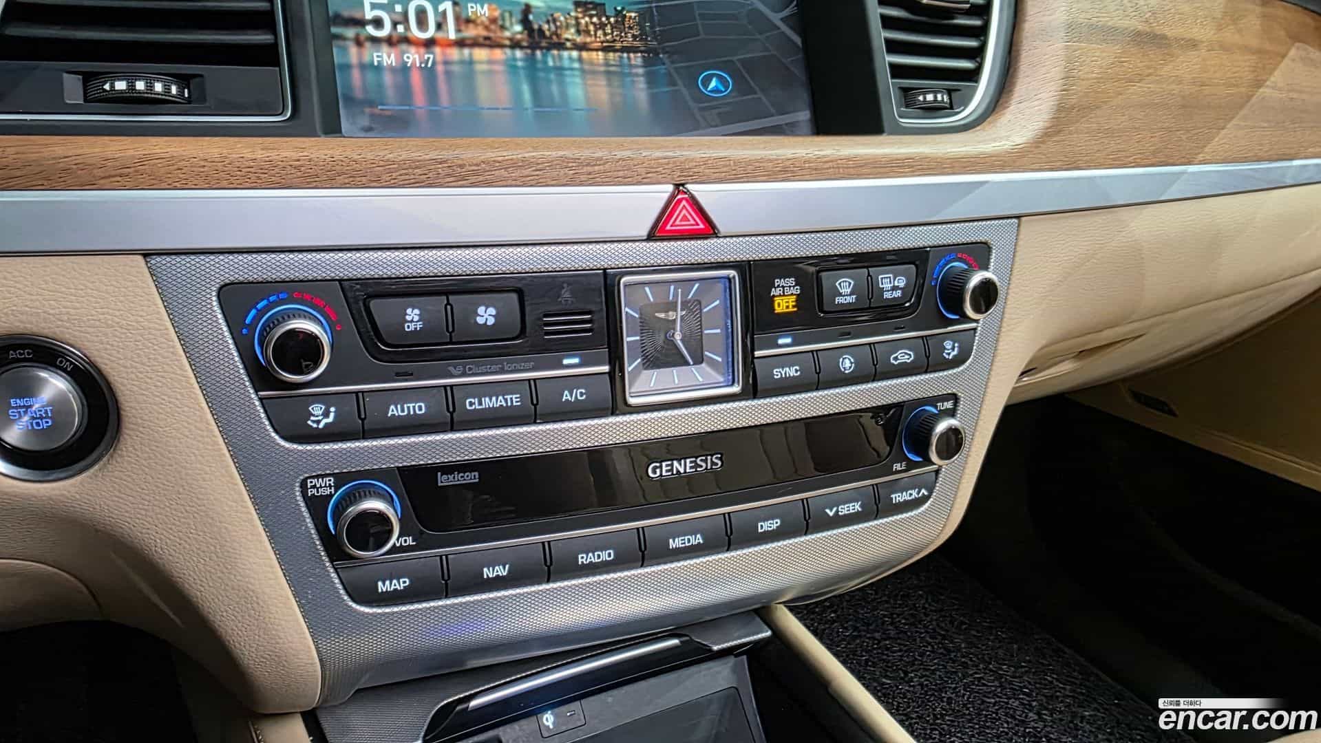 G80 Genesis 2019.2-OPTION-021