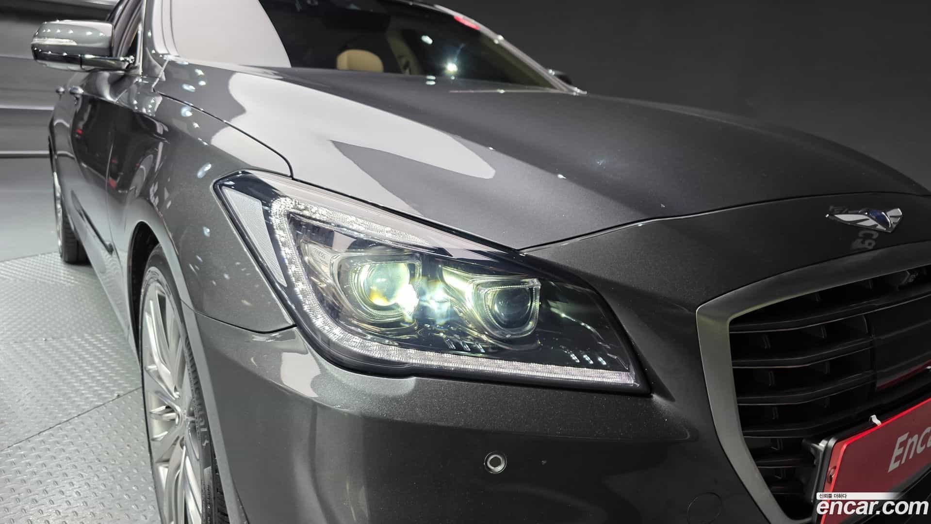 G80 Genesis 2019.2-OUTER-032