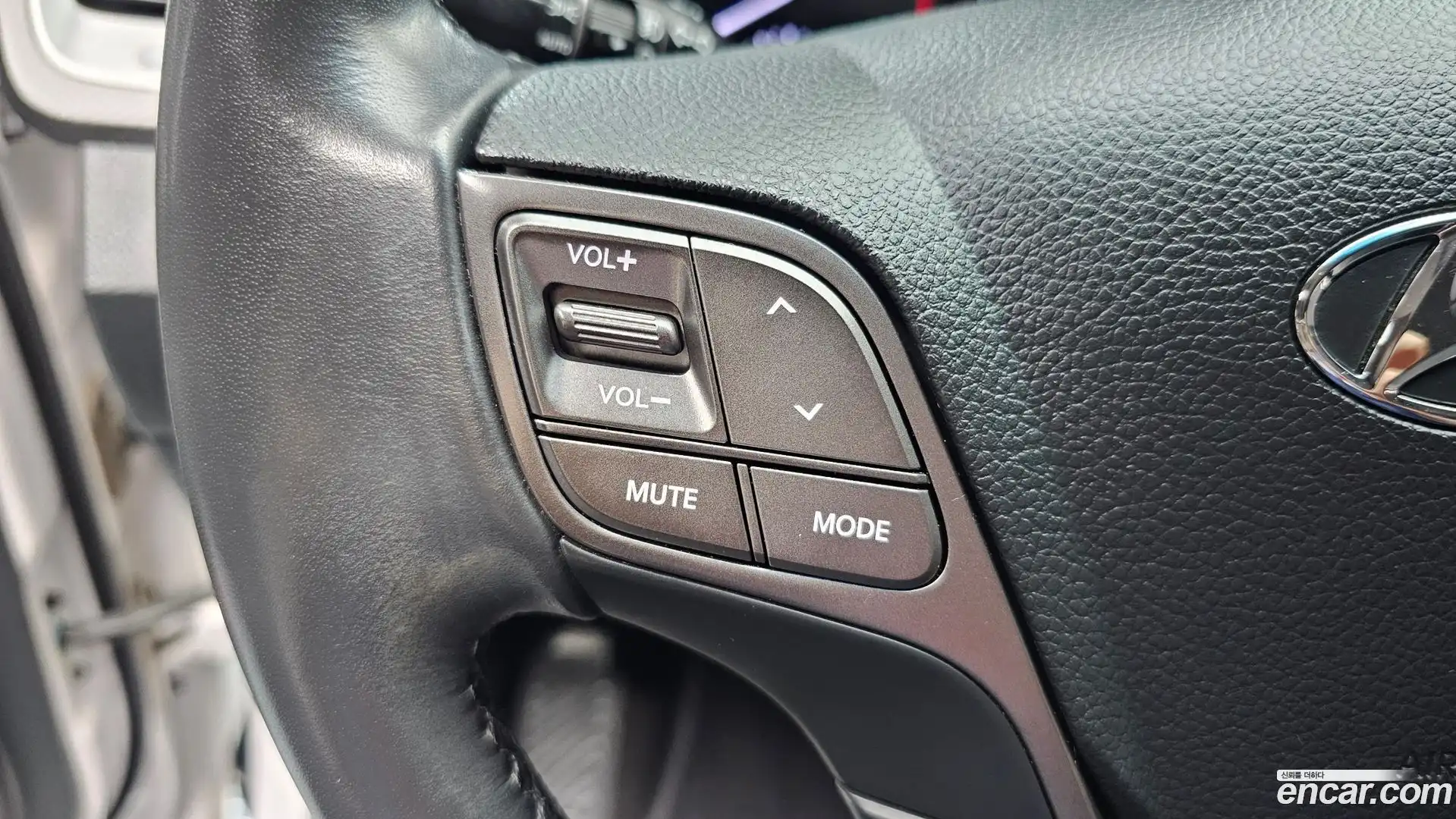 Santafe Hyundai 2016.8-OPTION-024