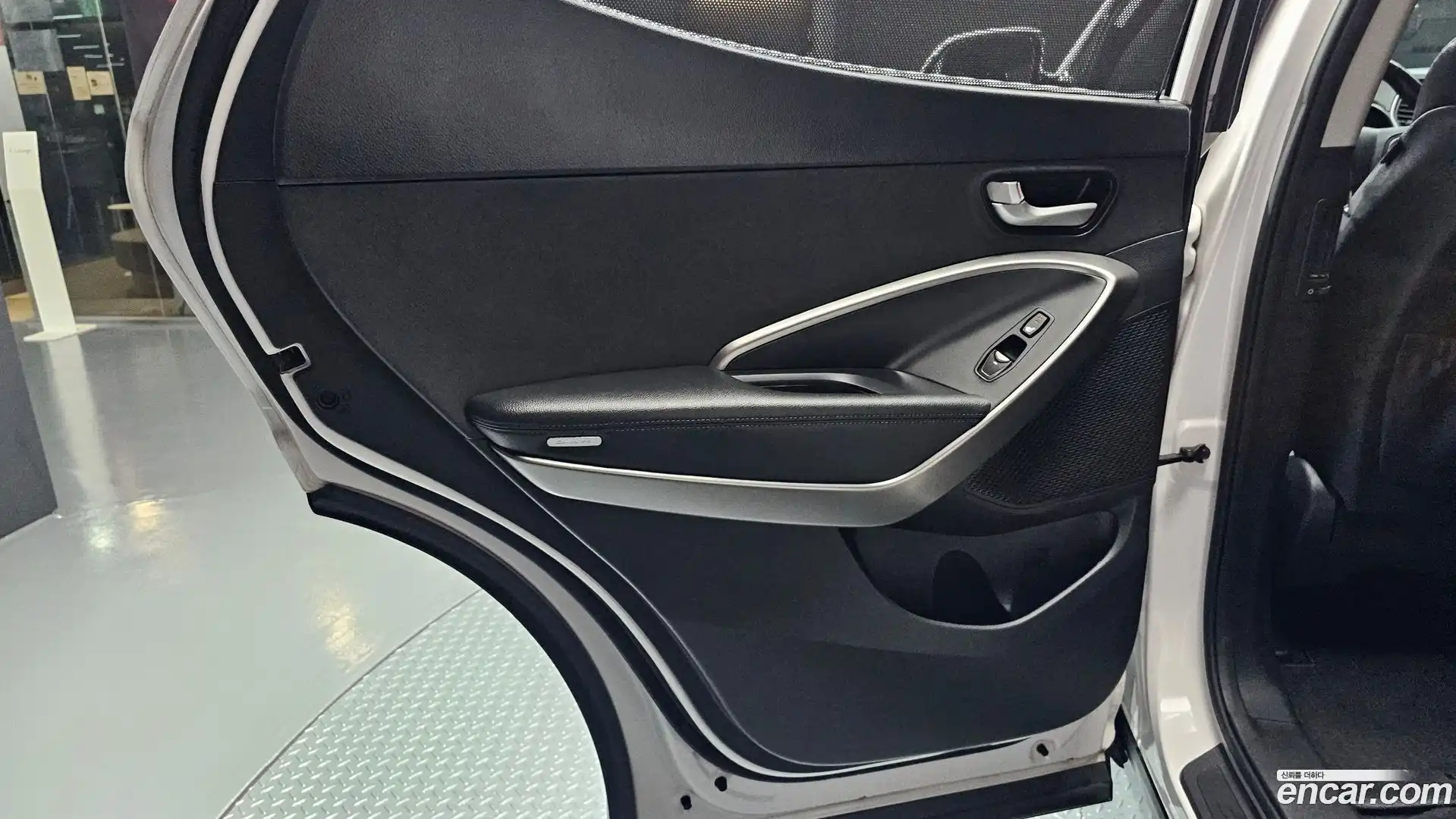 Santafe Hyundai 2016.8-INNER-035