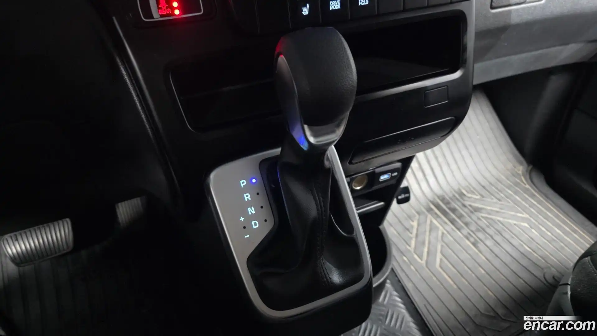 Staria Hyundai 2022.3-INNER-009