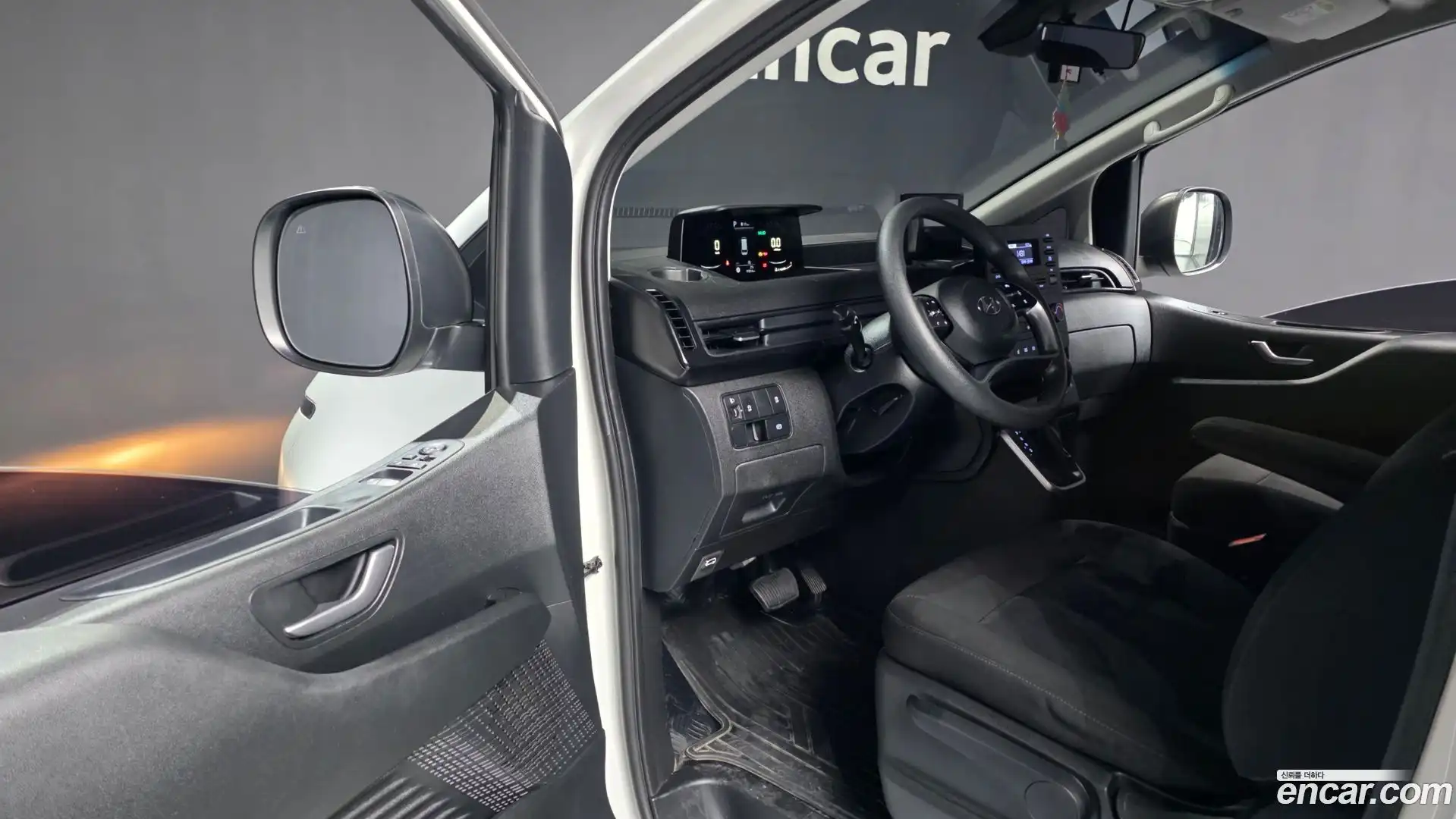 Staria Hyundai 2022.3-INNER-010