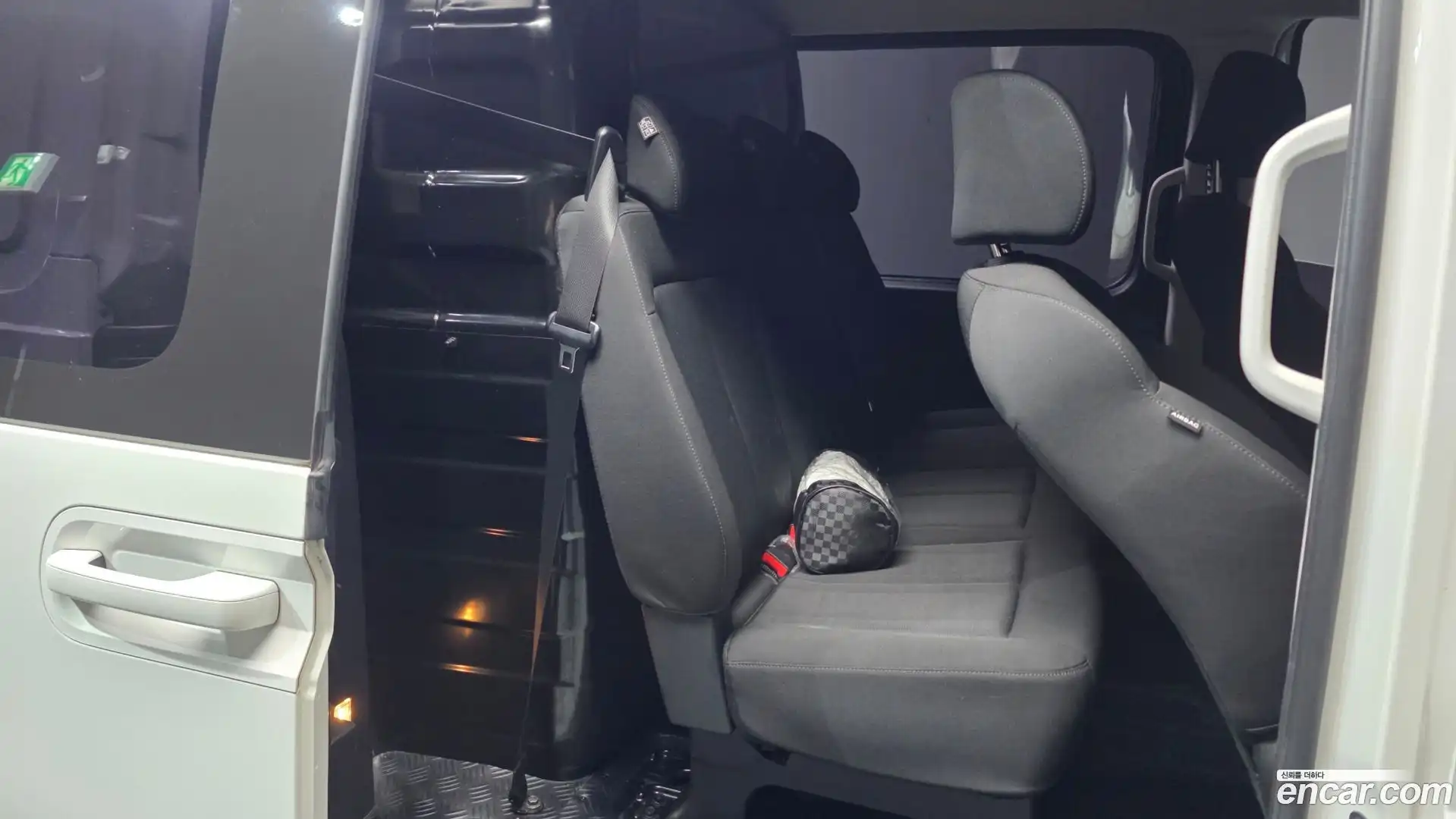 Staria Hyundai 2022.3-OPTION-016
