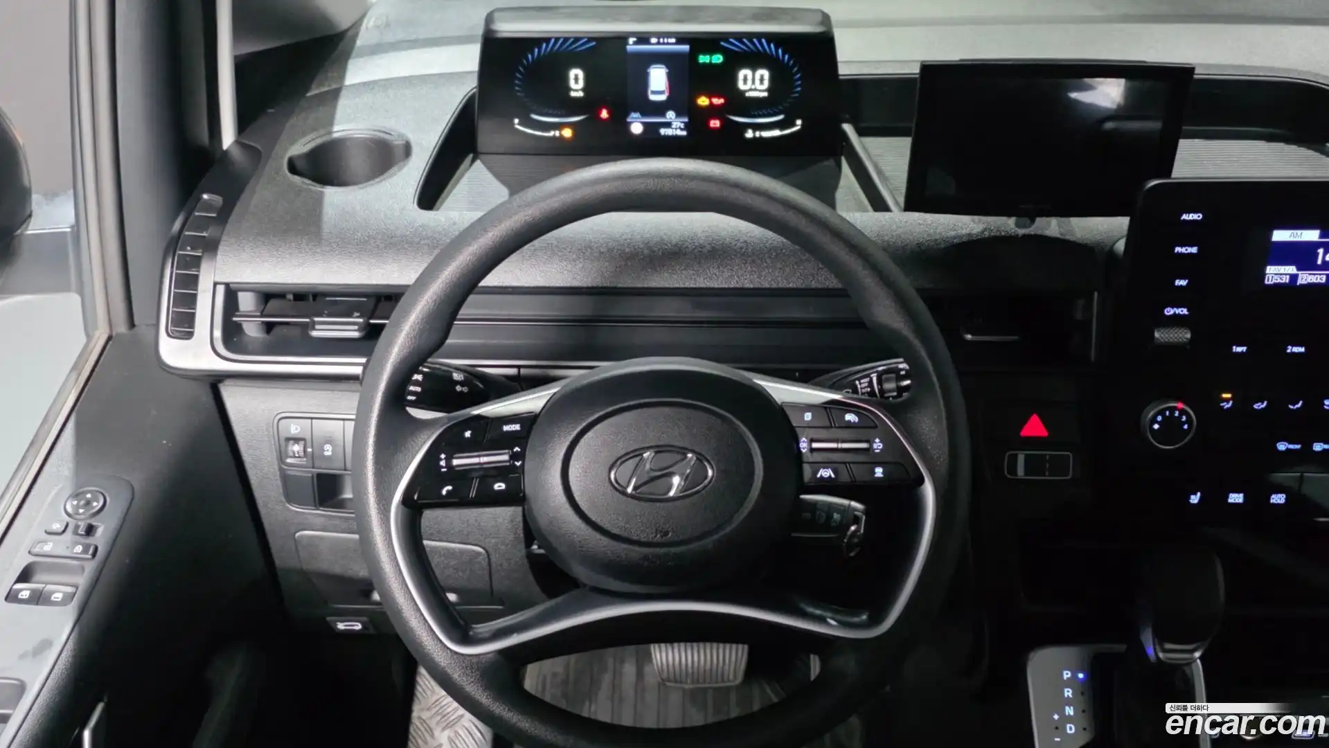 Staria Hyundai 2022.3-OPTION-017