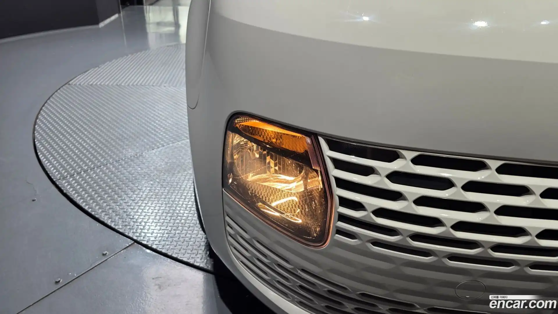 Staria Hyundai 2022.3-OUTER-032