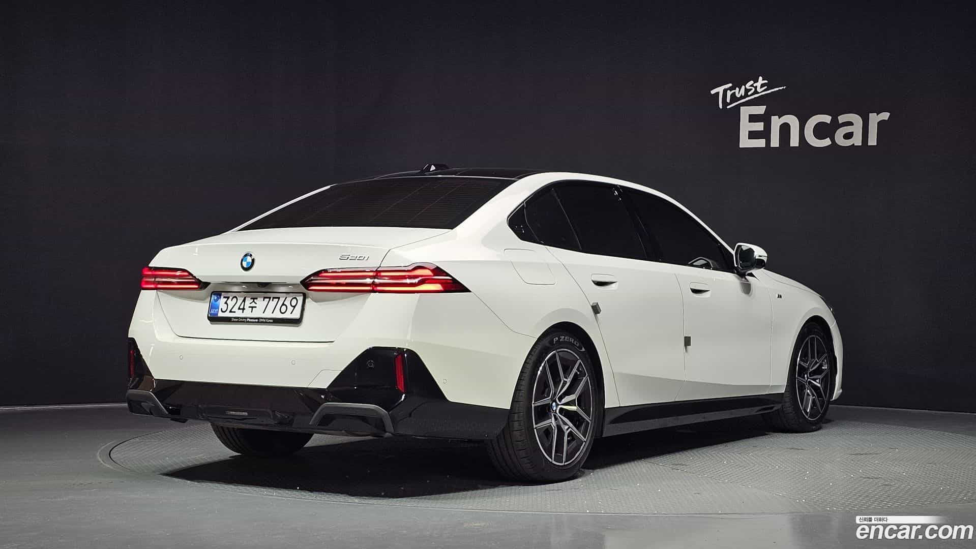 5-Series BMW 2025.6-OUTER-002