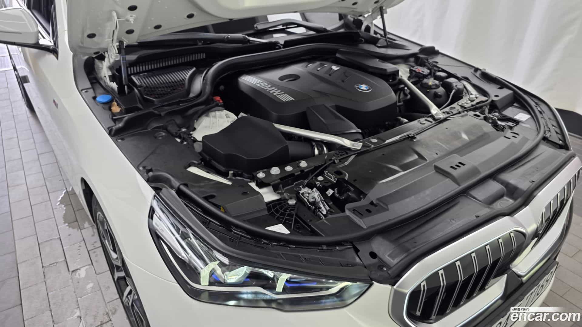 5-Series BMW 2025.6-OUTER-006