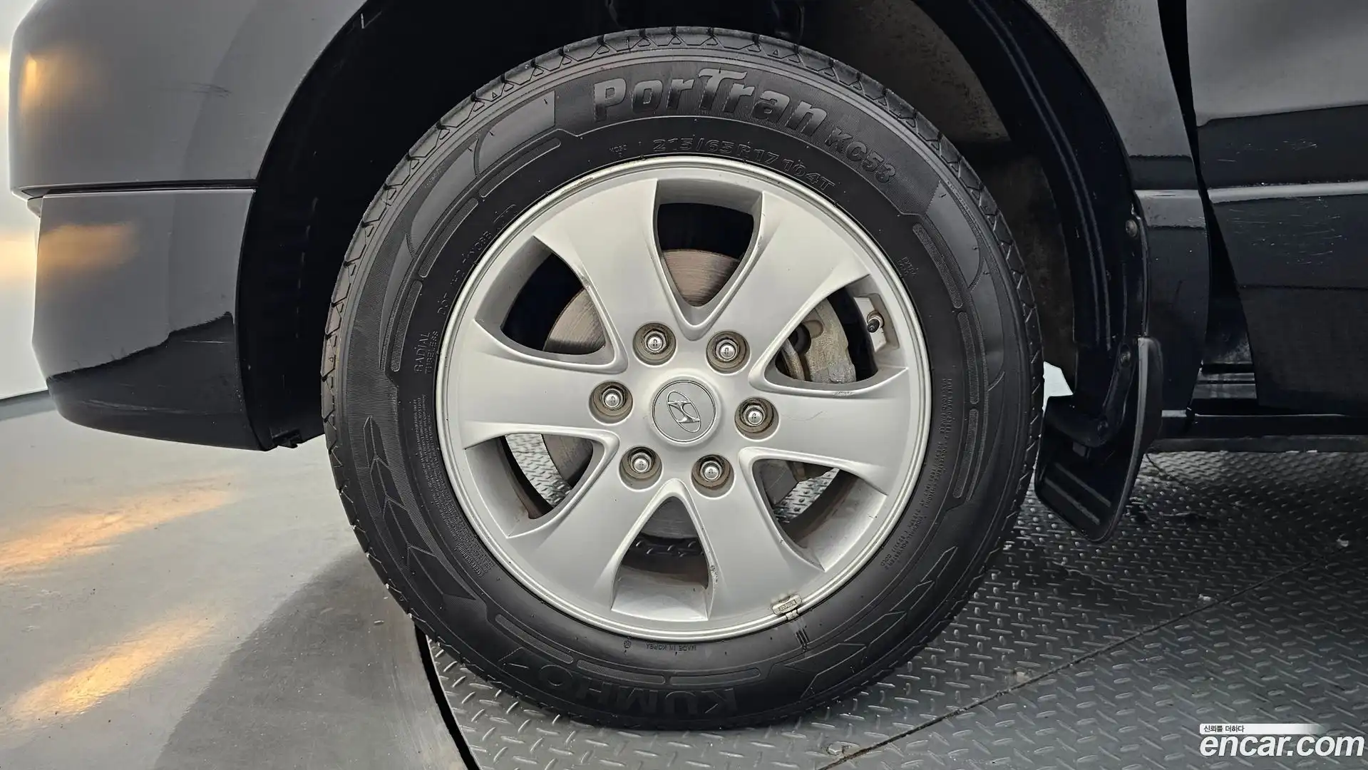 Starex Hyundai 2017.3-OUTER-005