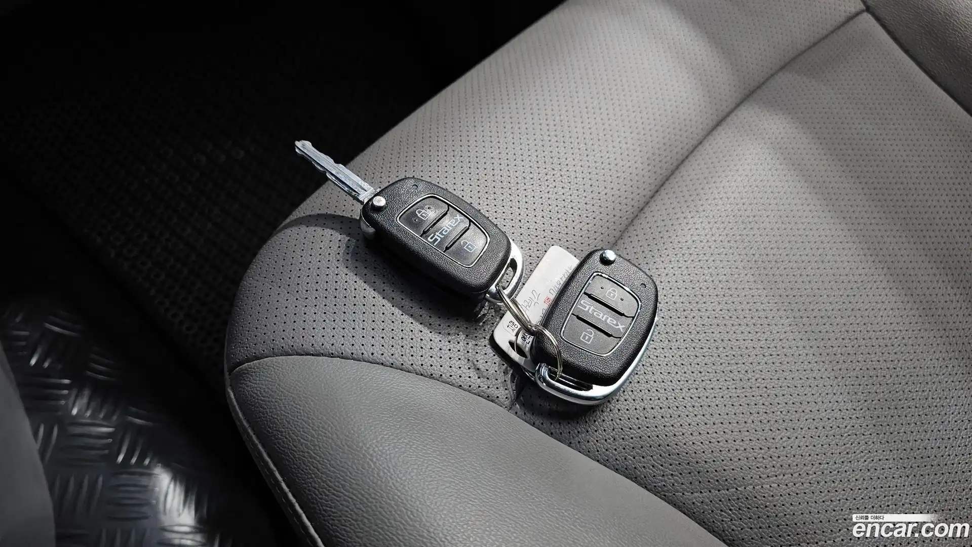 Starex Hyundai 2017.3-OPTION-017