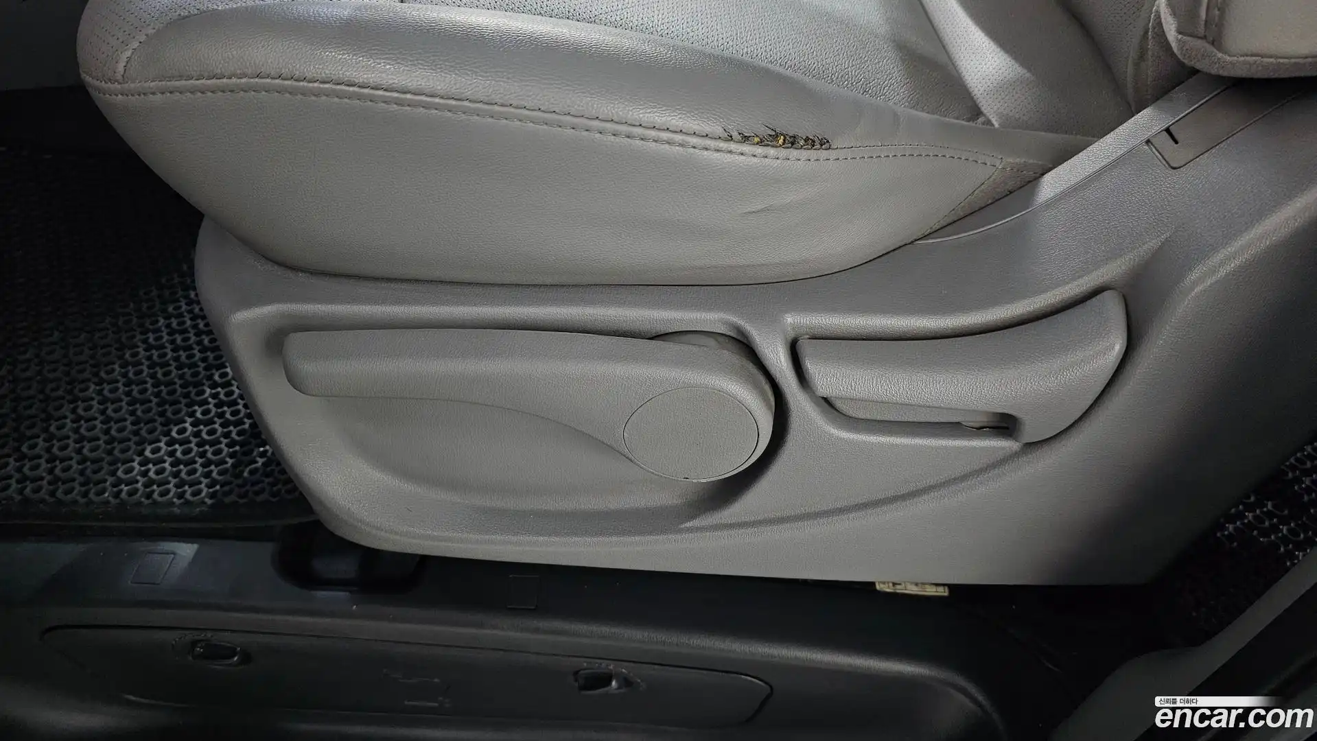 Starex Hyundai 2017.3-OPTION-020
