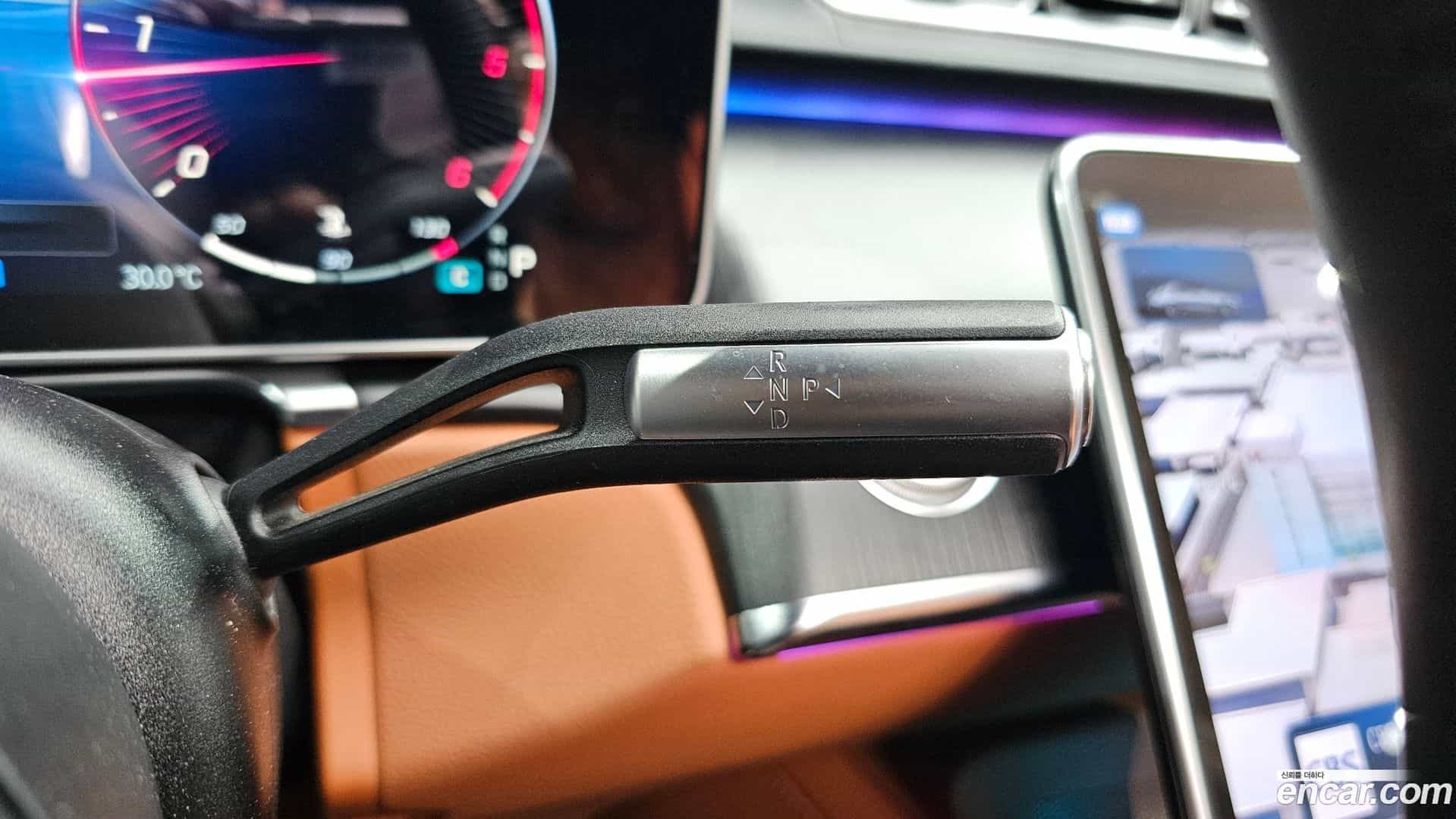 S-Class Mercedes-Benz 2022.1-INNER-009