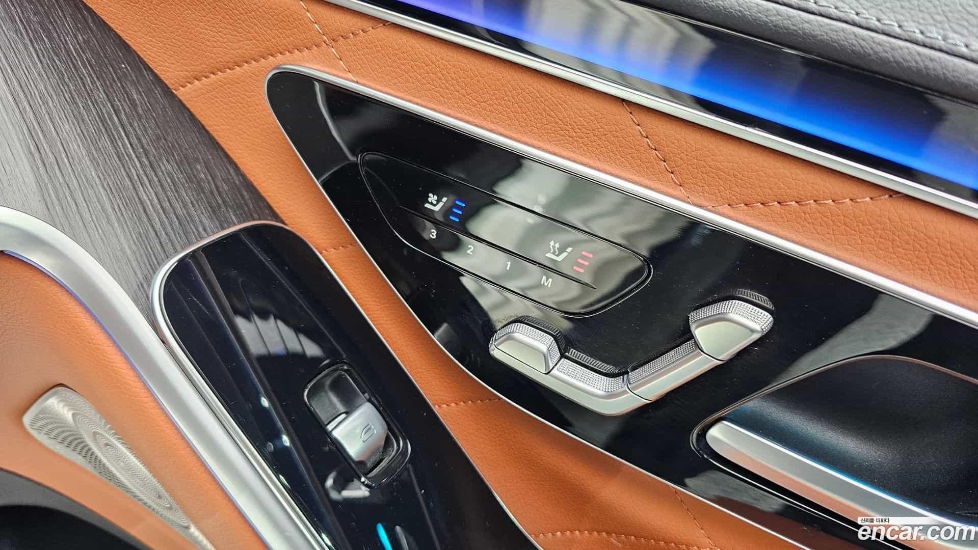 S-Class Mercedes-Benz 2022.1-OPTION-024