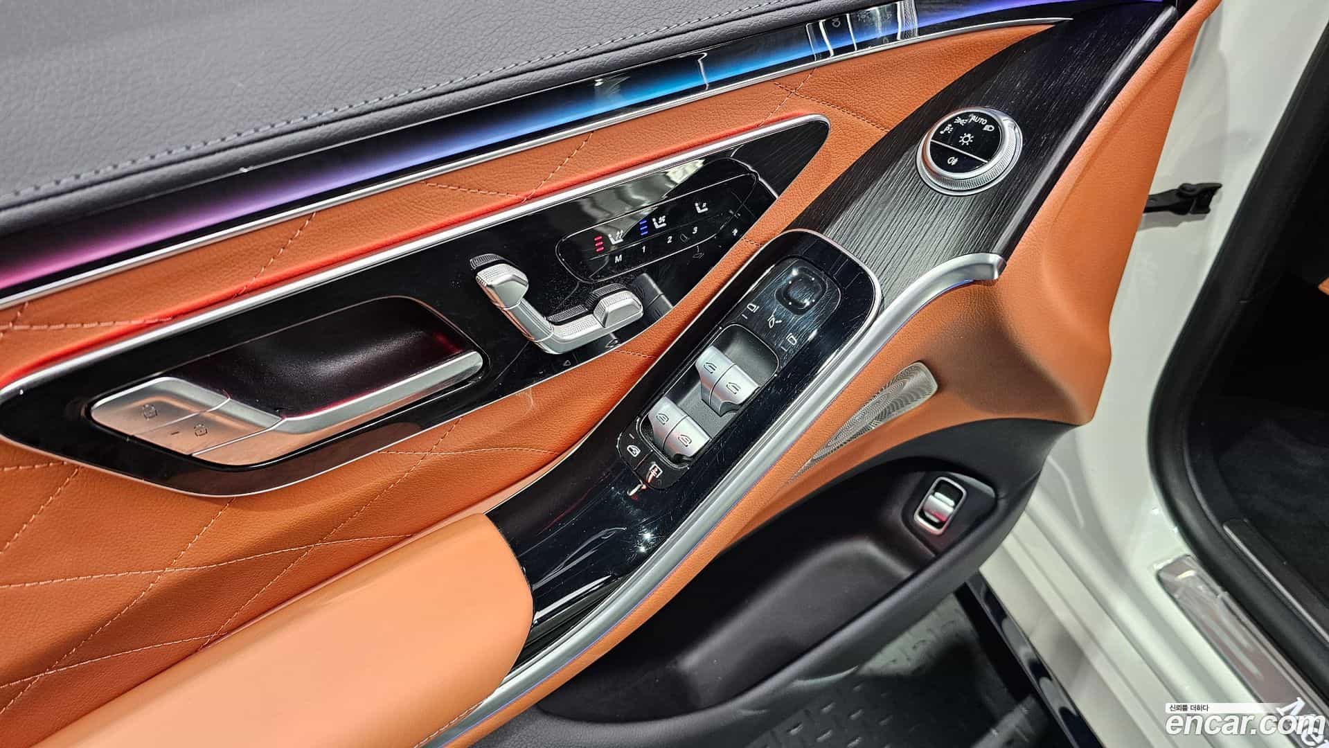 S-Class Mercedes-Benz 2022.1-OPTION-041