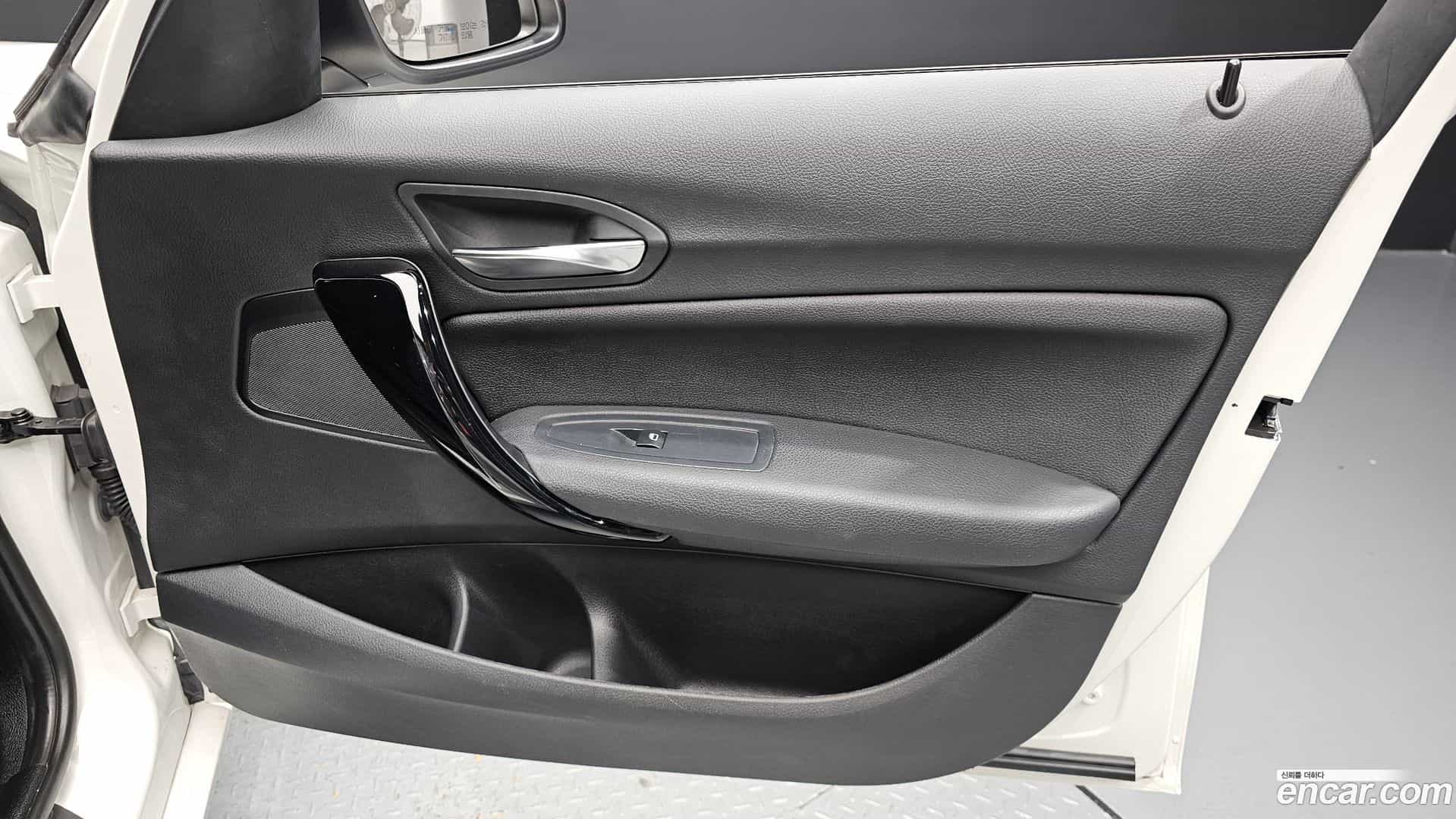 1-Series BMW 2017.4-INNER-034