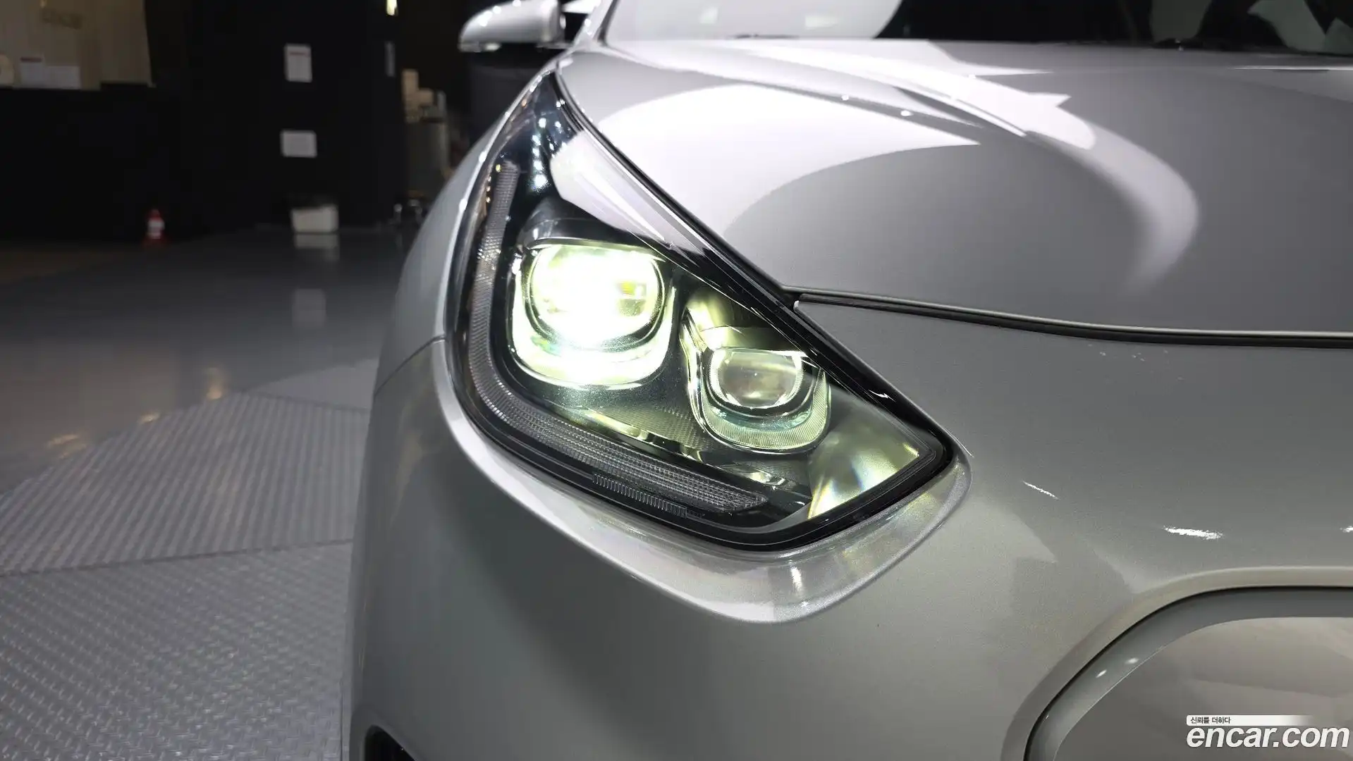 Niro Kia 2022.5-OUTER-032