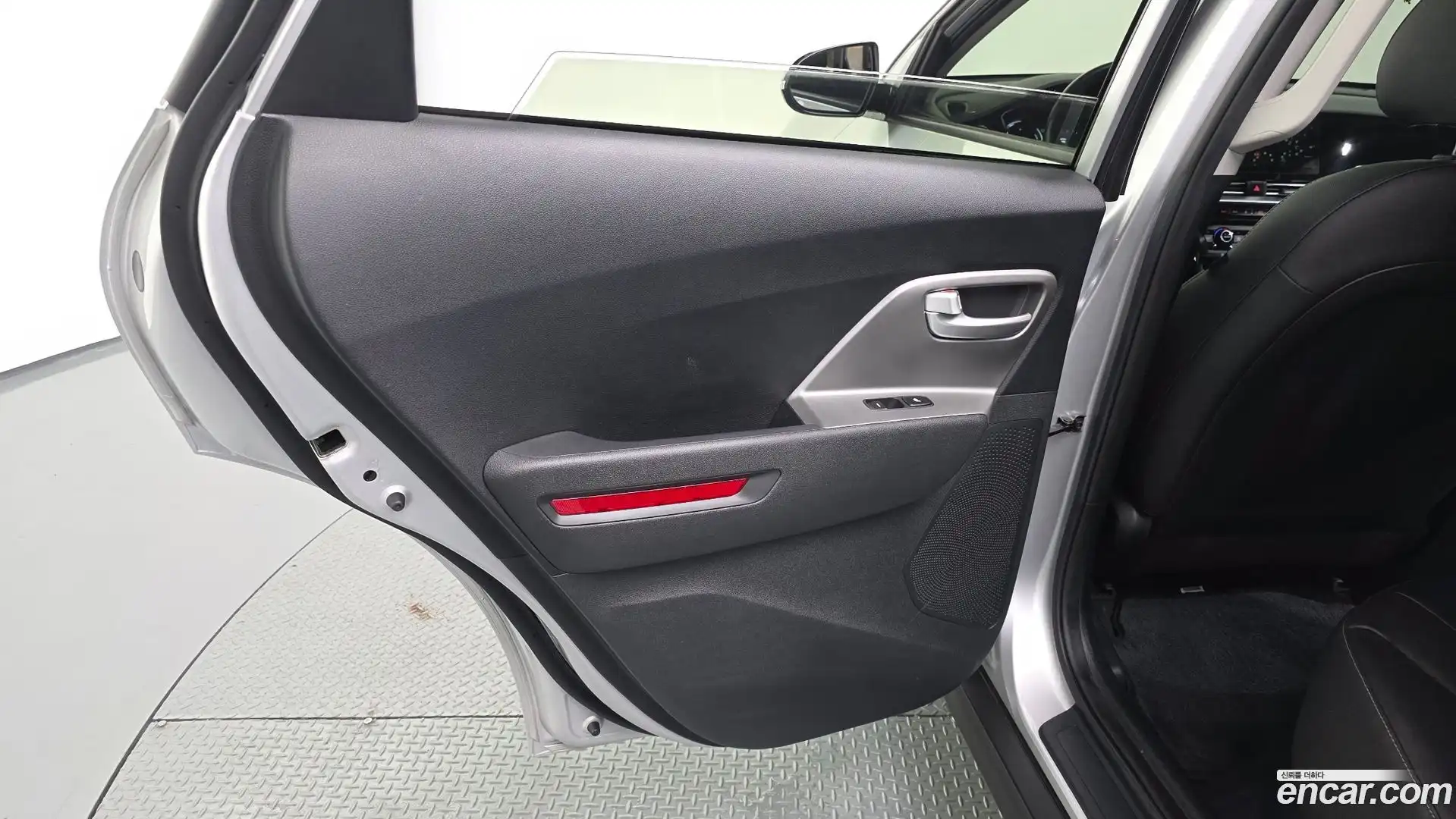 Niro Kia 2022.5-INNER-035