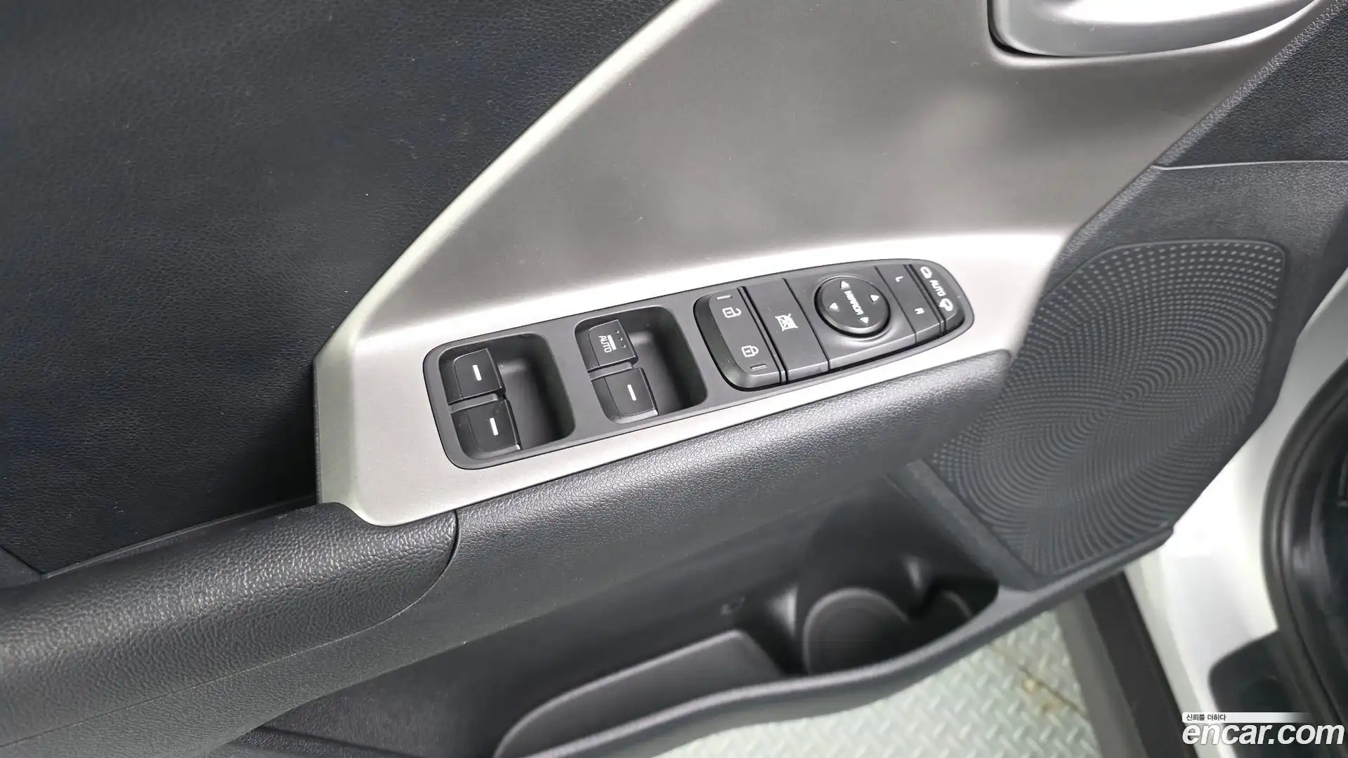 Niro Kia 2022.5-OPTION-043