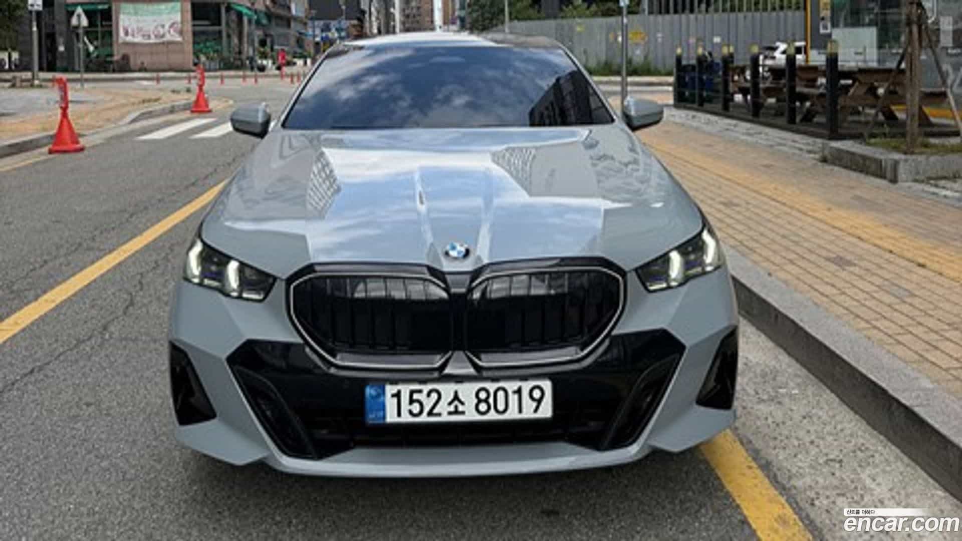 5-Series BMW 2026.0-OUTER-001