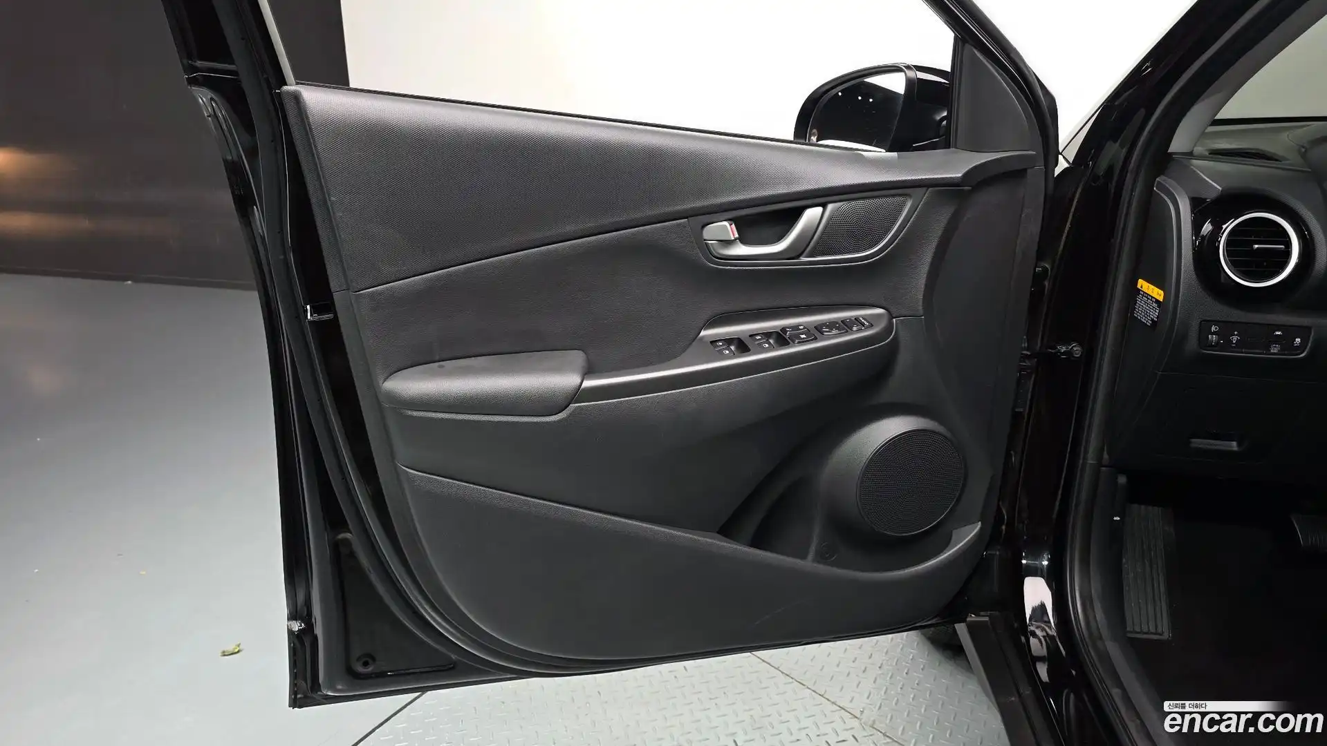 Kona Hyundai 2020.5-INNER-034