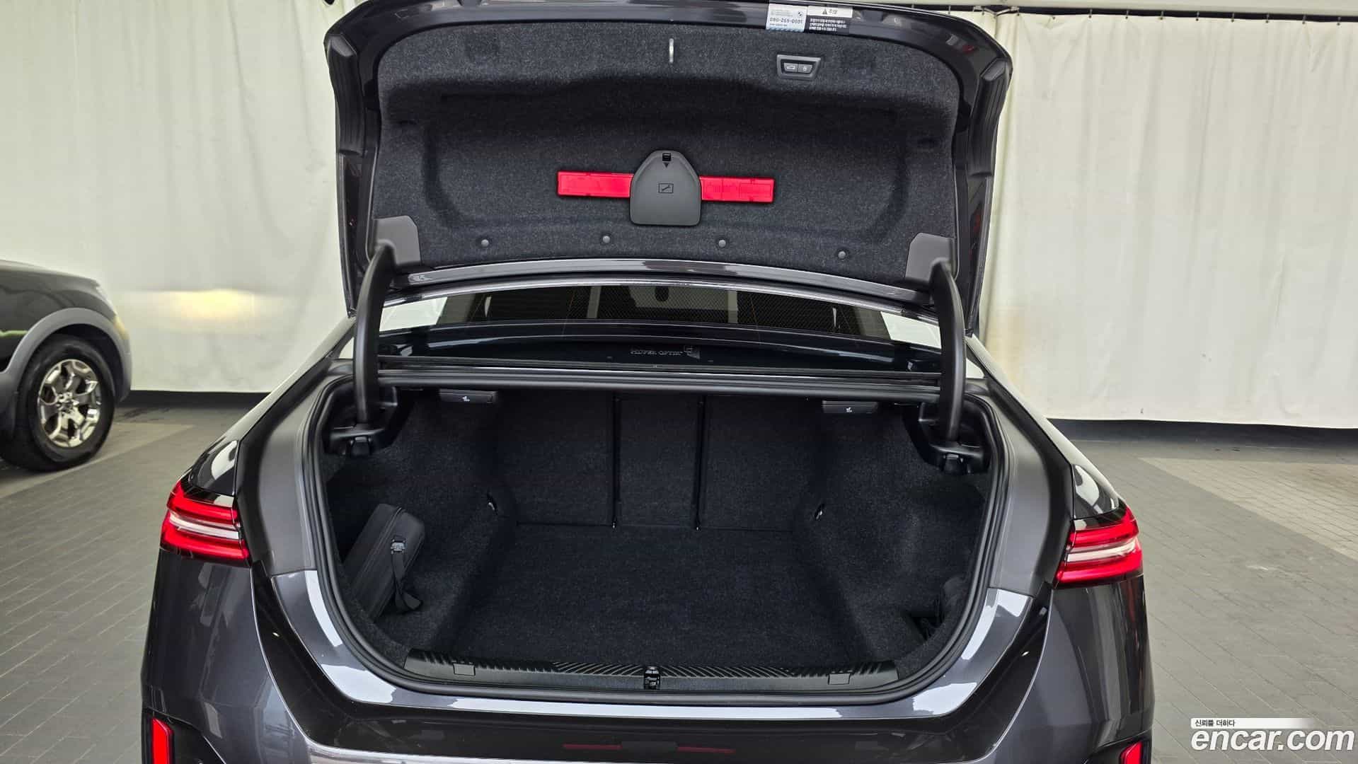 5-Series BMW 2025.3-OPTION-024