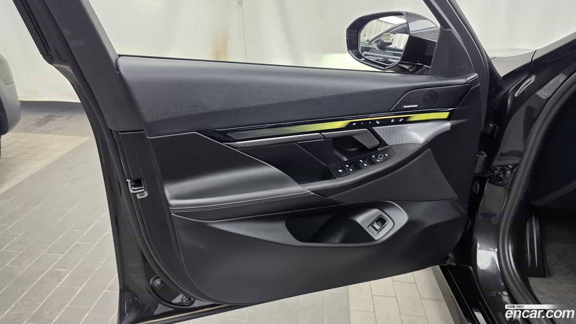 5-Series BMW 2025.3-INNER-034