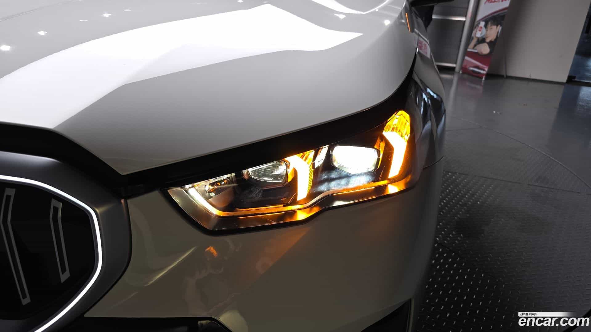 5-Series BMW 2025.8-OUTER-032