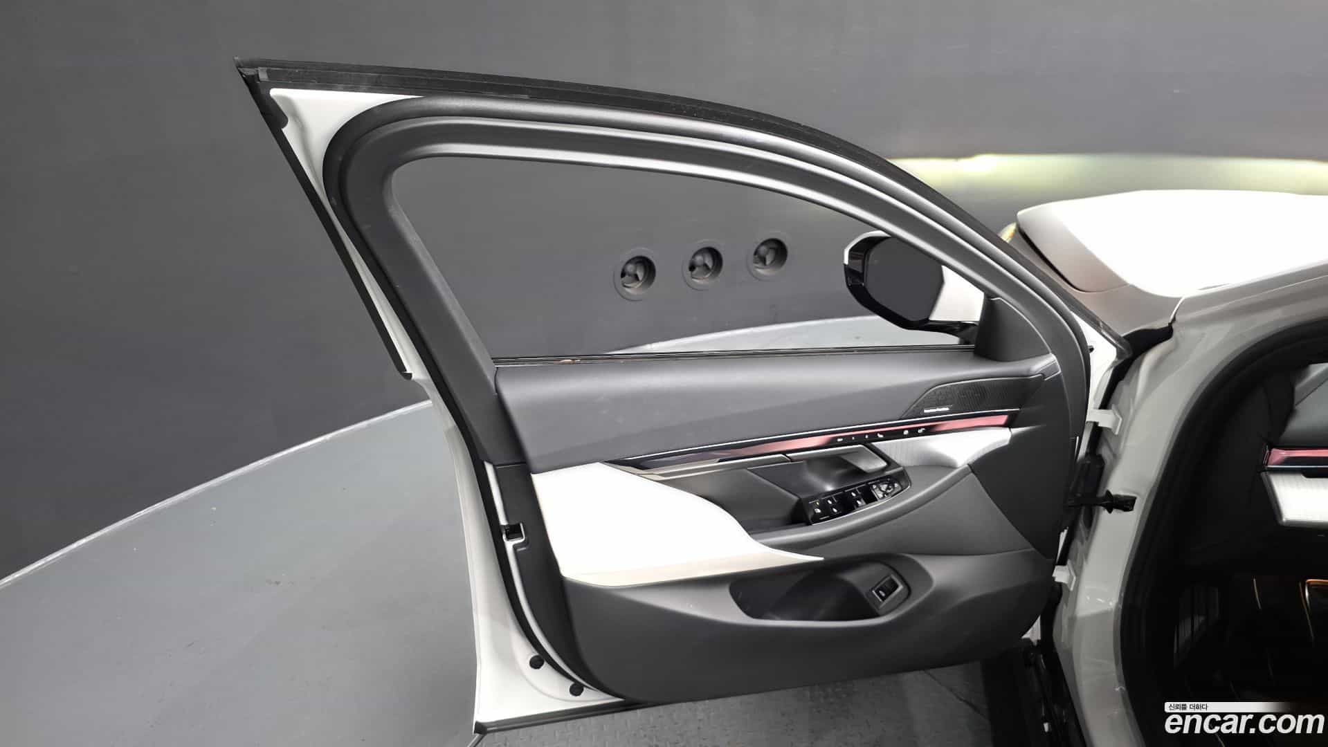 5-Series BMW 2025.8-INNER-034