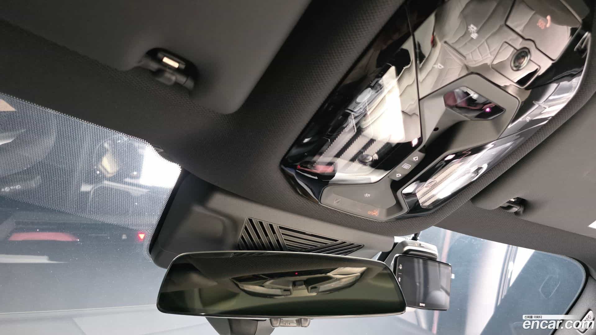 5-Series BMW 2025.8-INNER-036