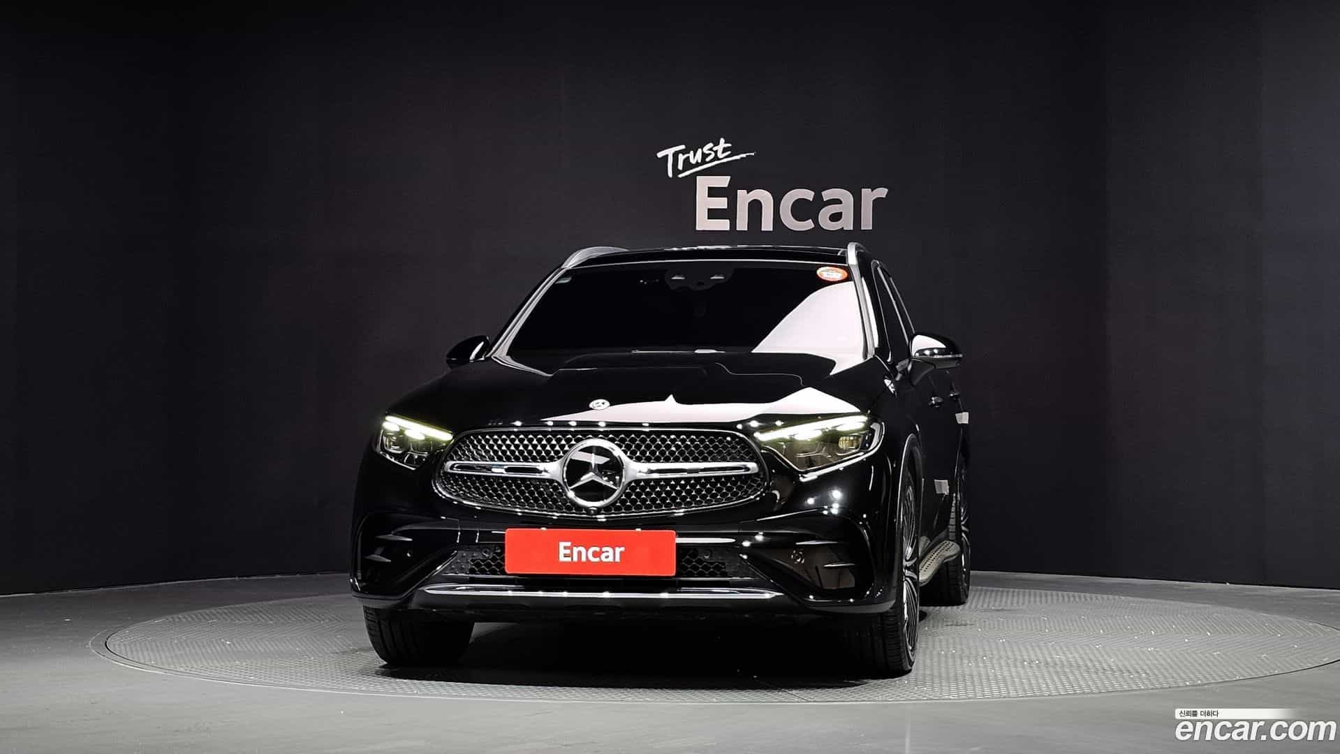 GLC-Class Mercedes-Benz 2024.6-OUTER-003