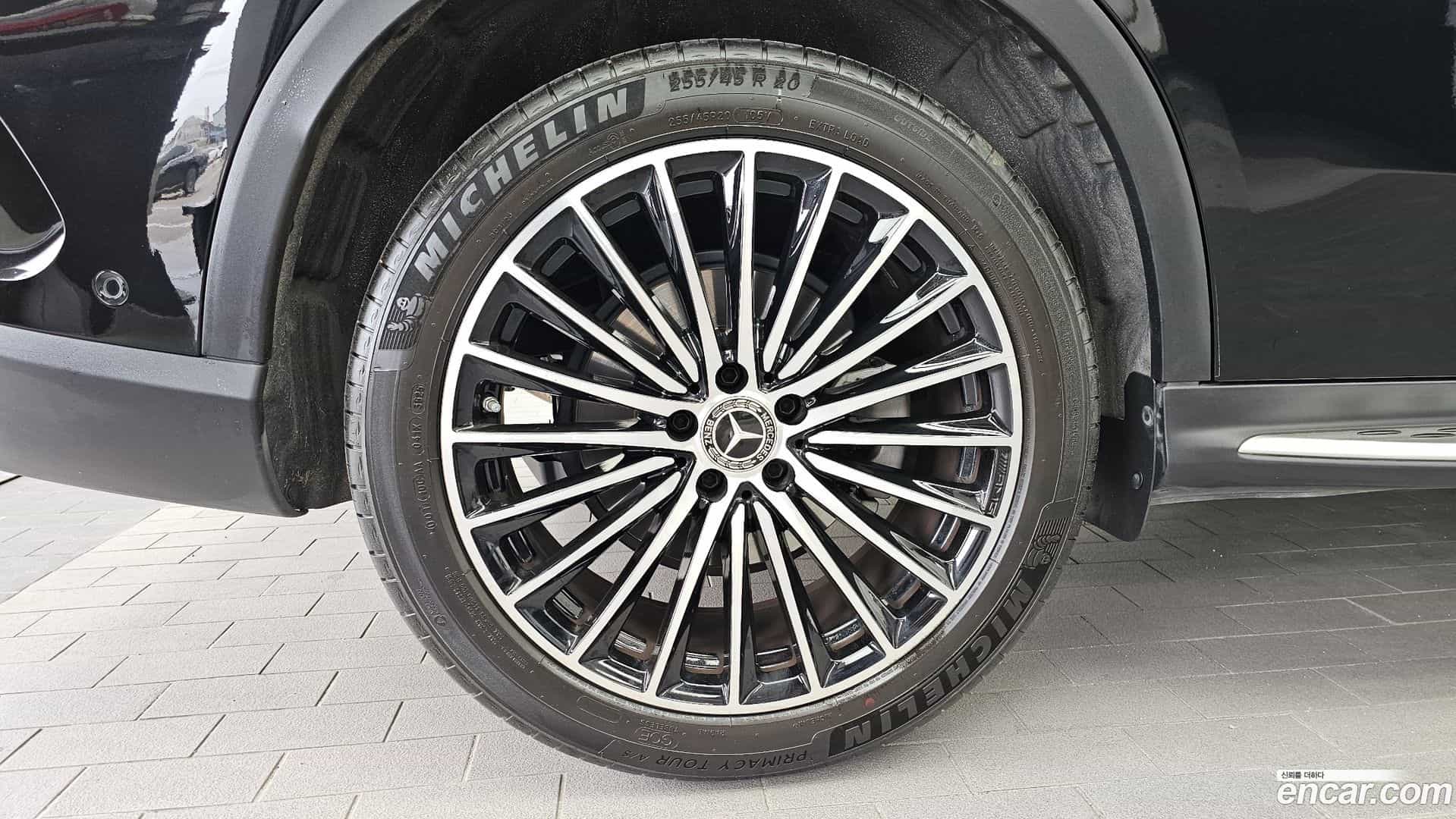 GLC-Class Mercedes-Benz 2024.6-OUTER-005