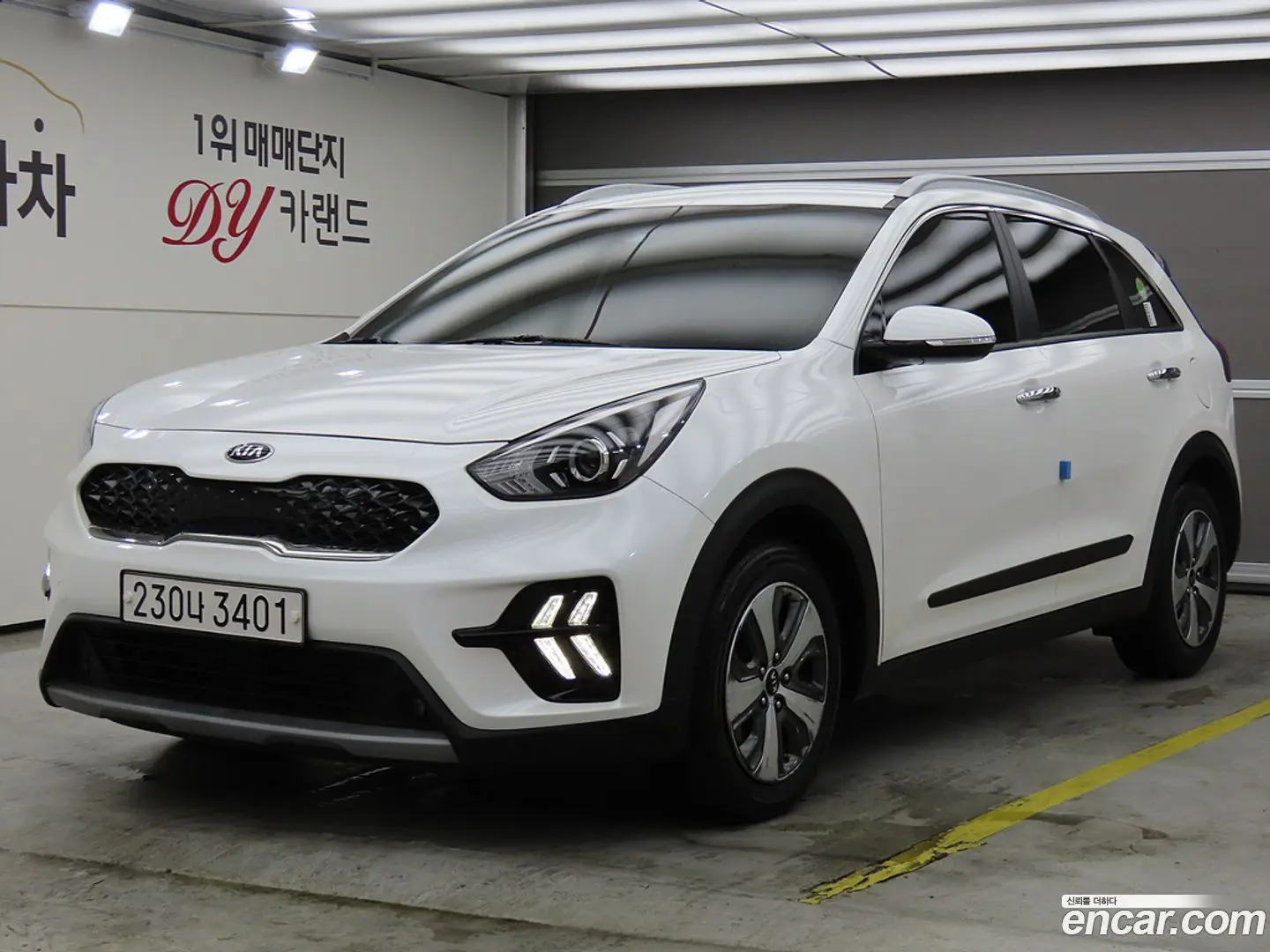 Main__Slider__Photo:Niro Kia 2020.2-0