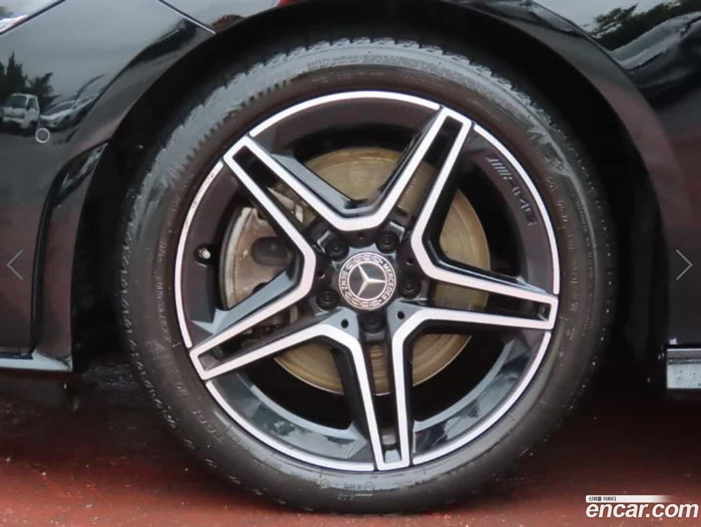 CLA-Class Mercedes-Benz 2022.1-OPTION-024