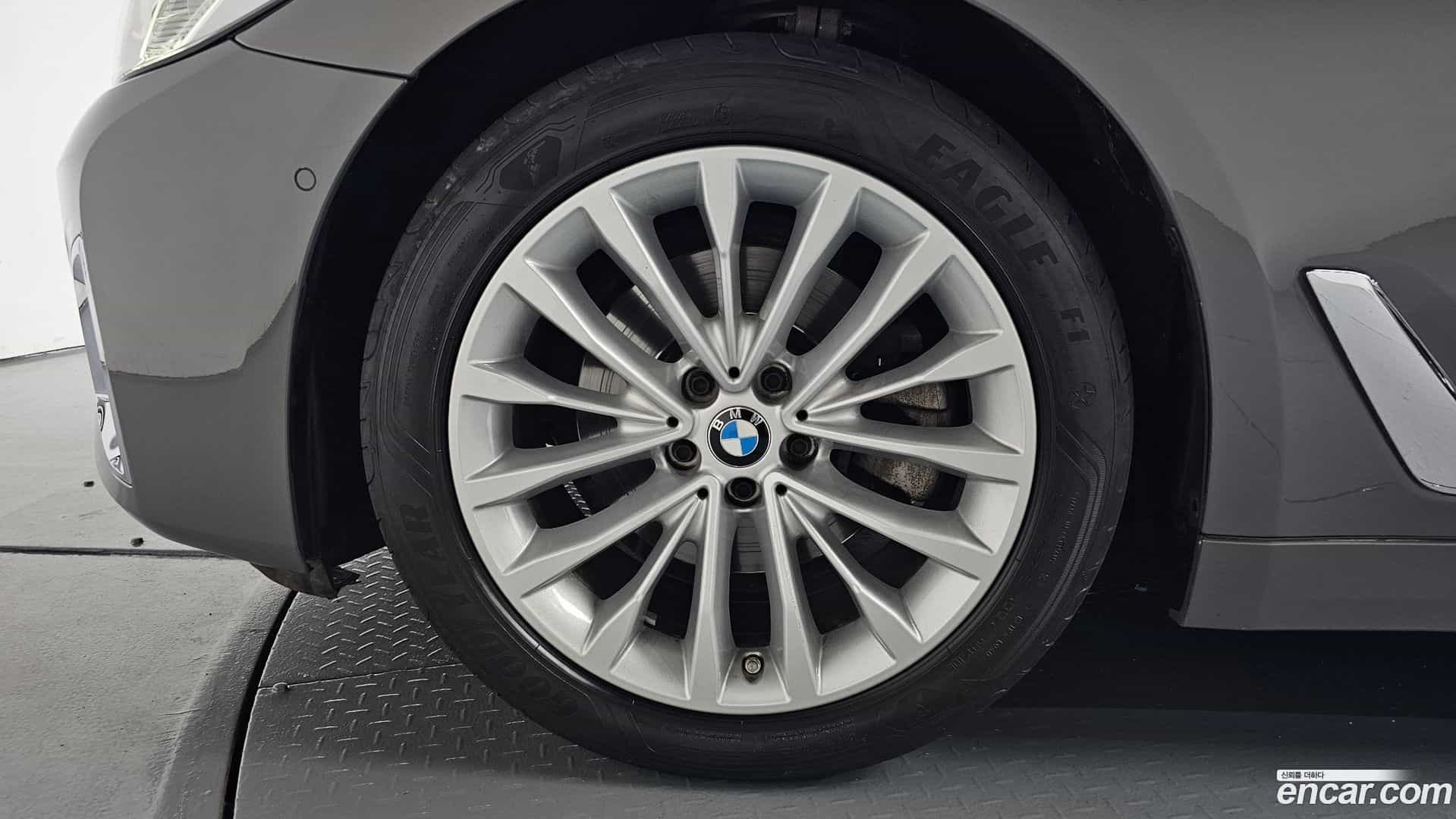 5-Series BMW 2022.6-OUTER-005