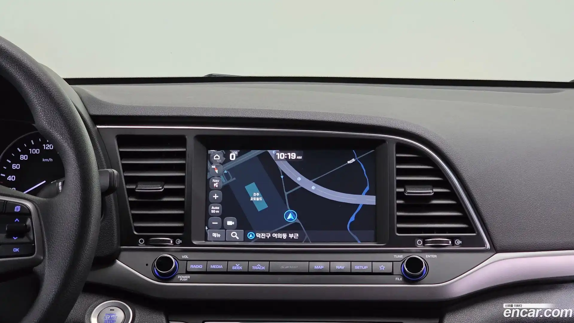 AVANTE Hyundai 2018.6-OPTION-020