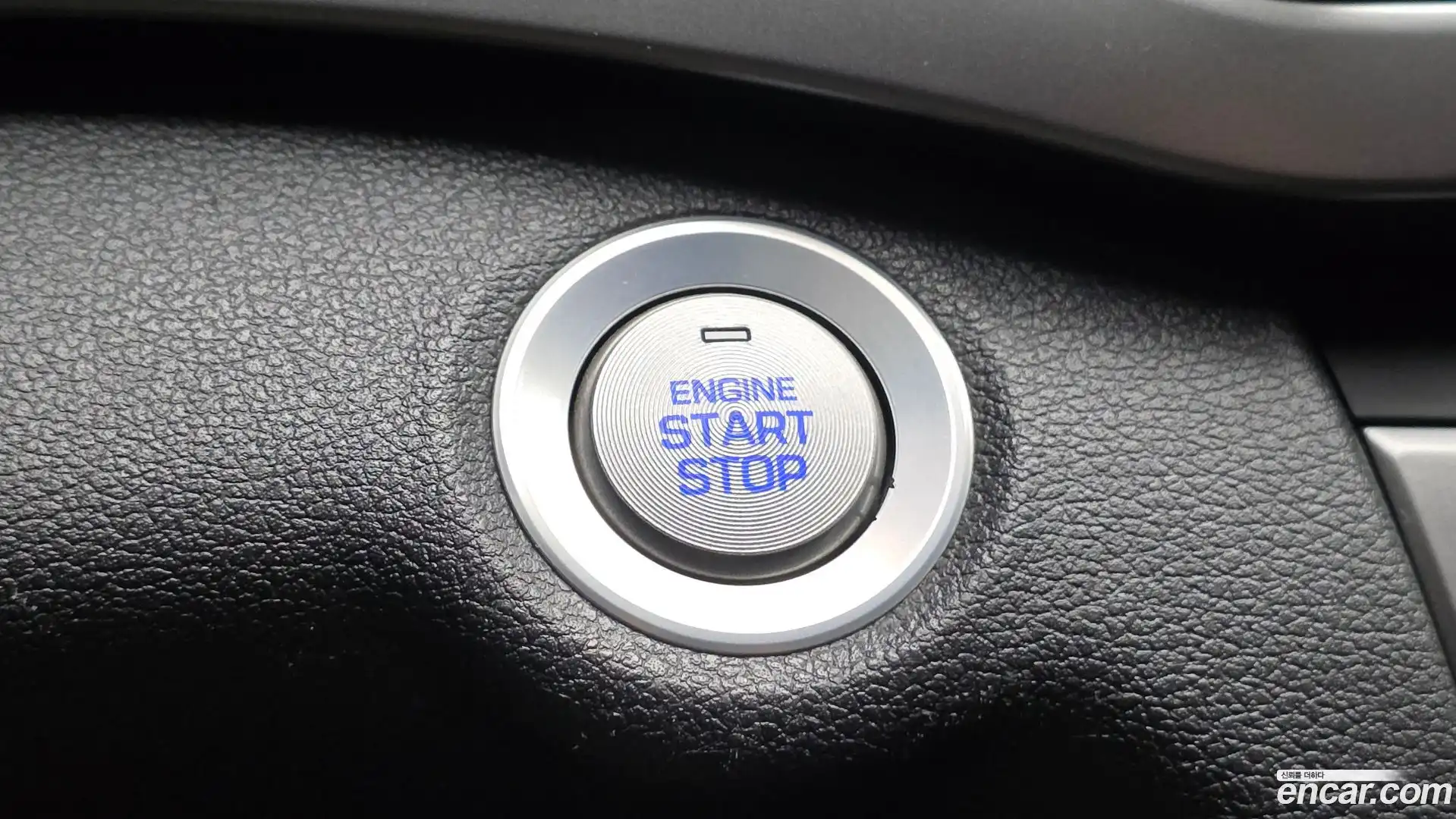 AVANTE Hyundai 2018.6-OPTION-022