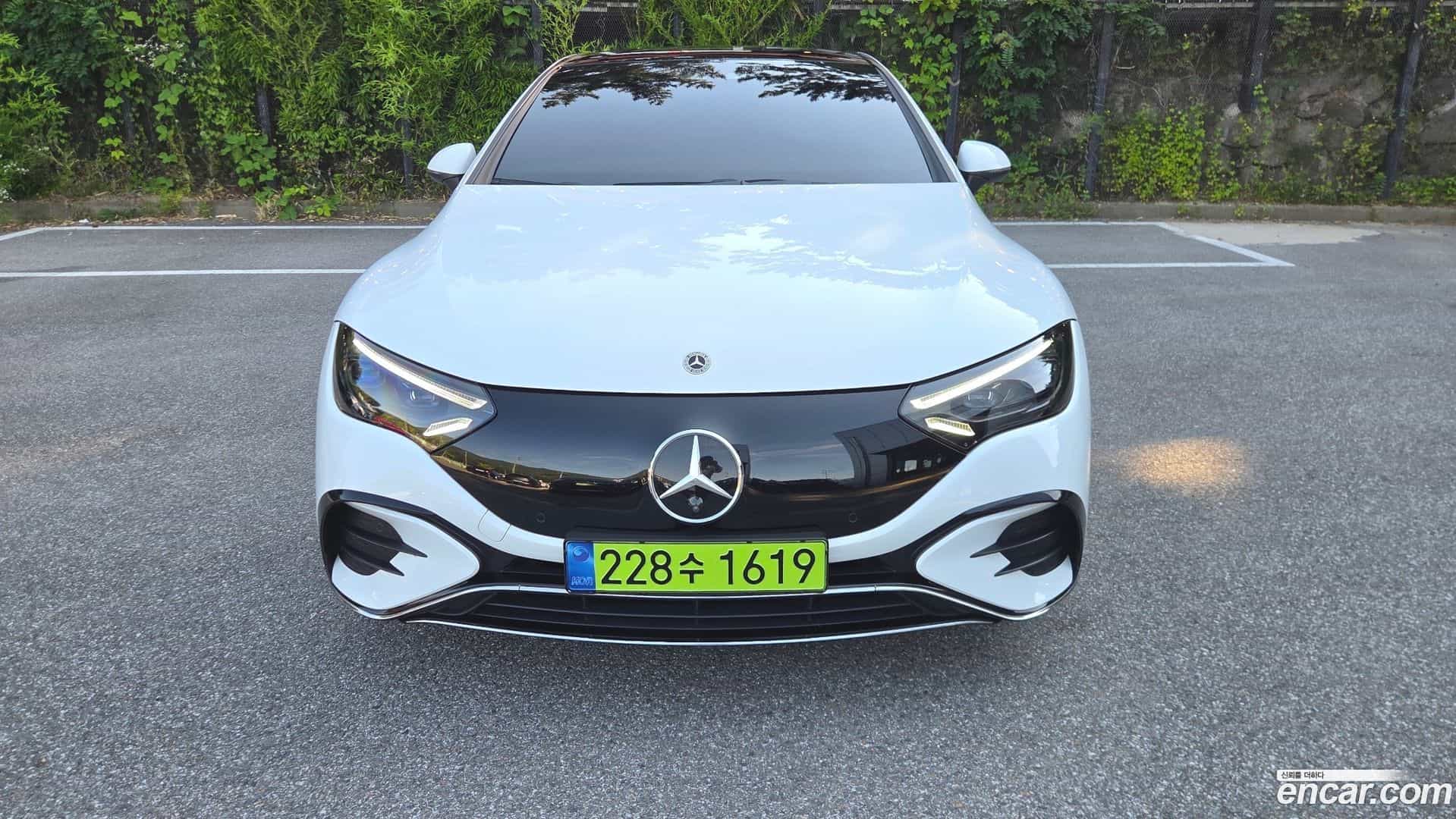 EQE Mercedes-Benz 2024.8-OUTER-003