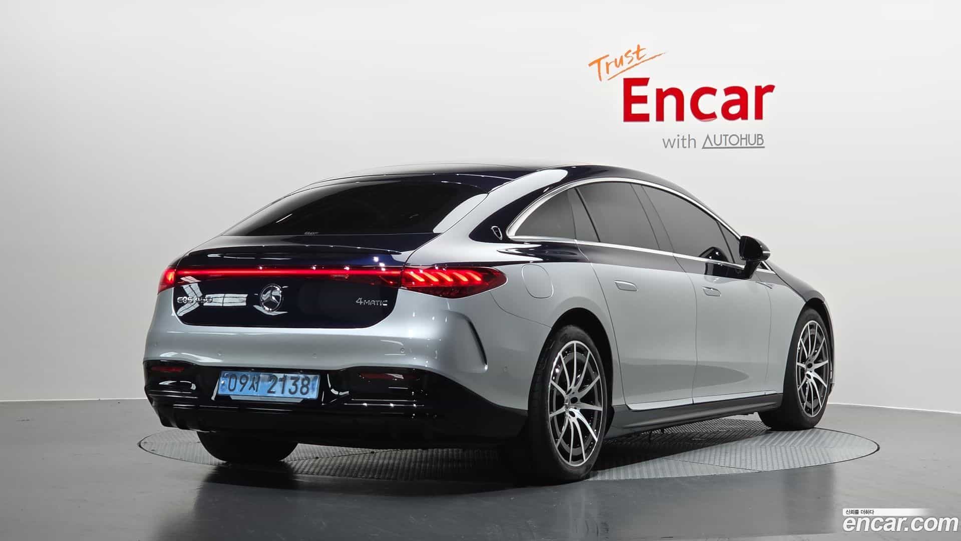 EQS Mercedes-Benz 2023.8-OUTER-002