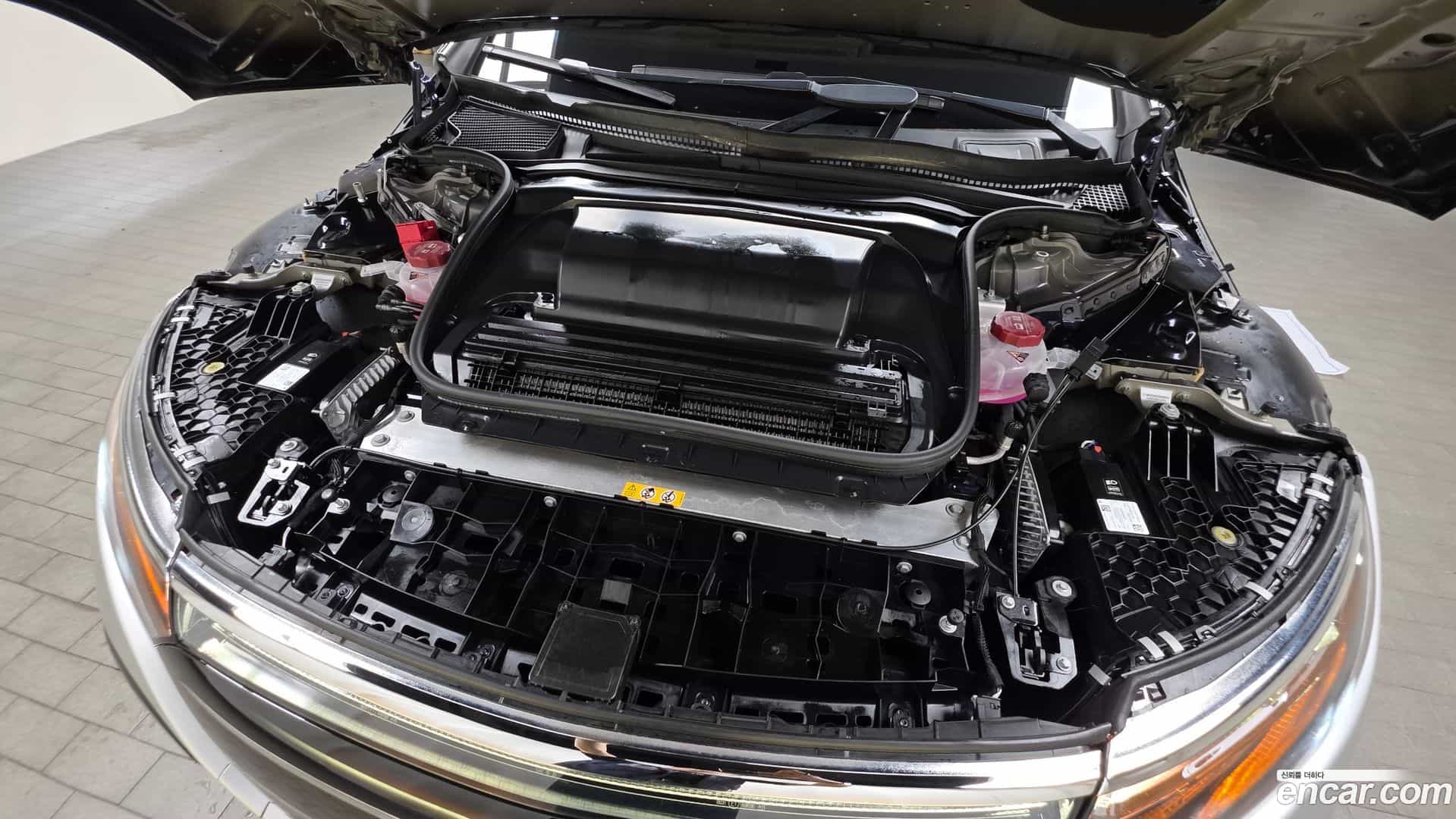 EQS Mercedes-Benz 2023.8-OUTER-006