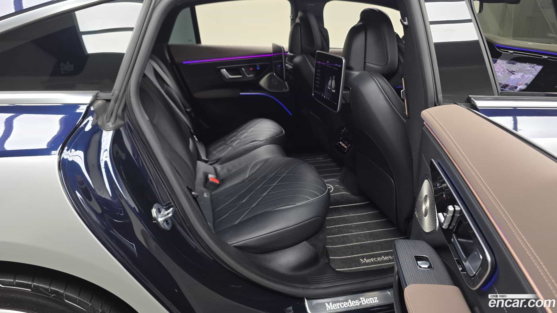 EQS Mercedes-Benz 2023.8-OPTION-015