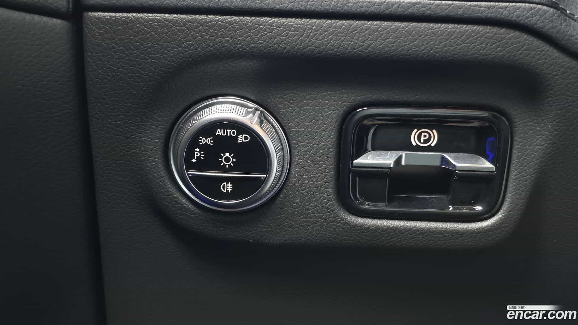 EQS Mercedes-Benz 2023.8-OPTION-043