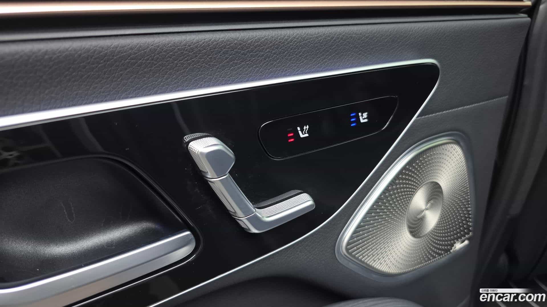 EQS Mercedes-Benz 2023.8-OPTION-047