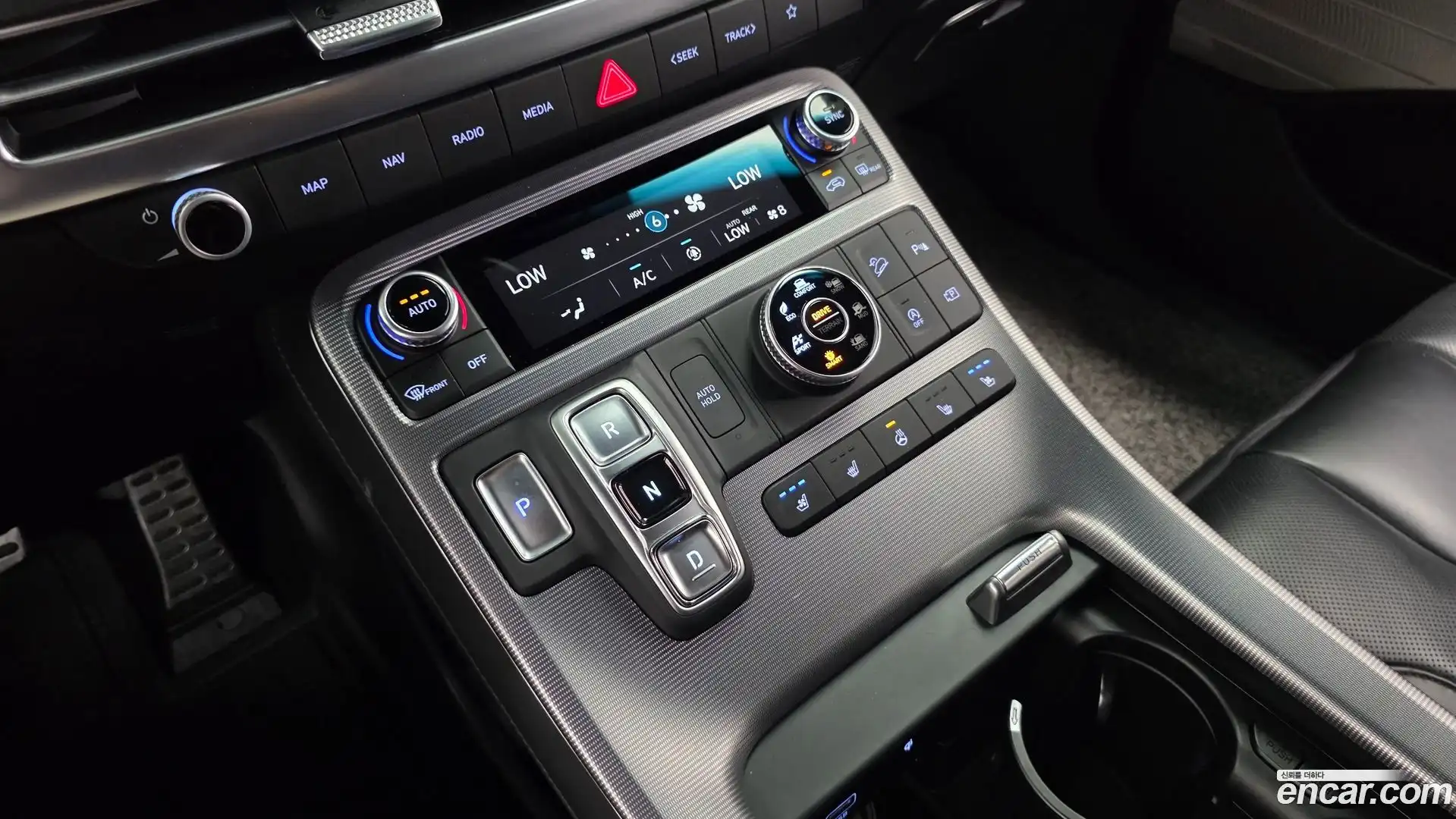 Palisade Hyundai 2024.4-INNER-009