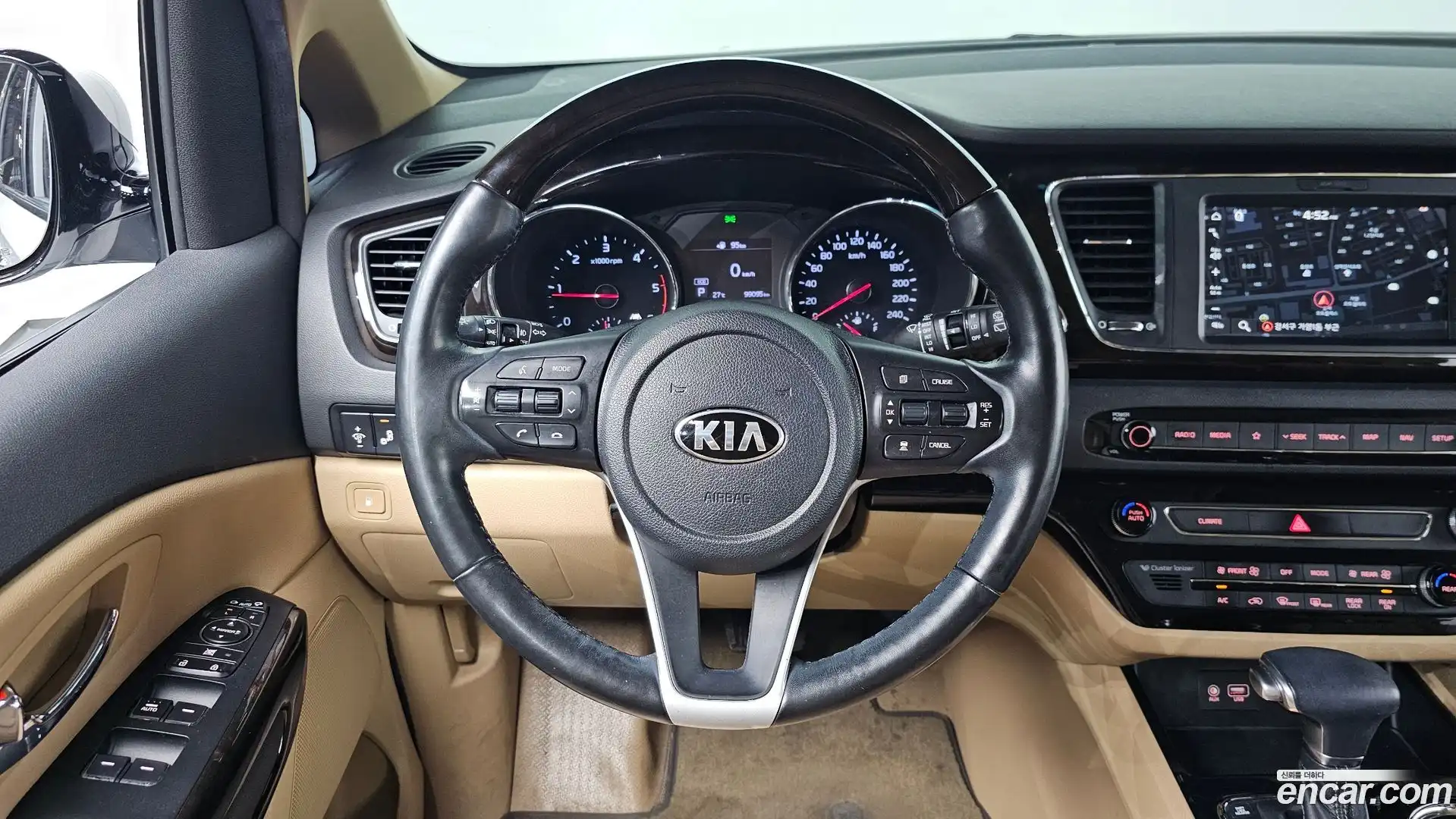 Canival Kia 2018.4-OPTION-017