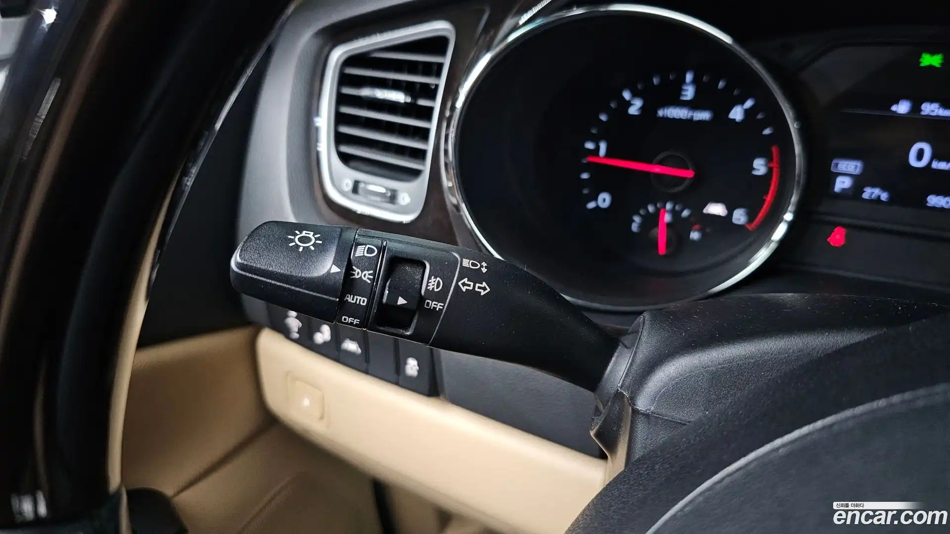 Canival Kia 2018.4-OPTION-019