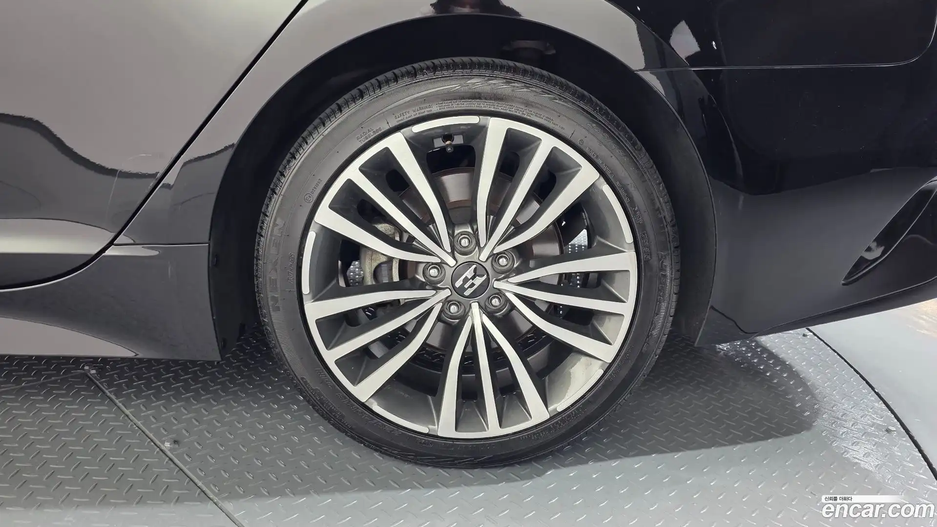 Stinger Kia 2018.3-OUTER-031