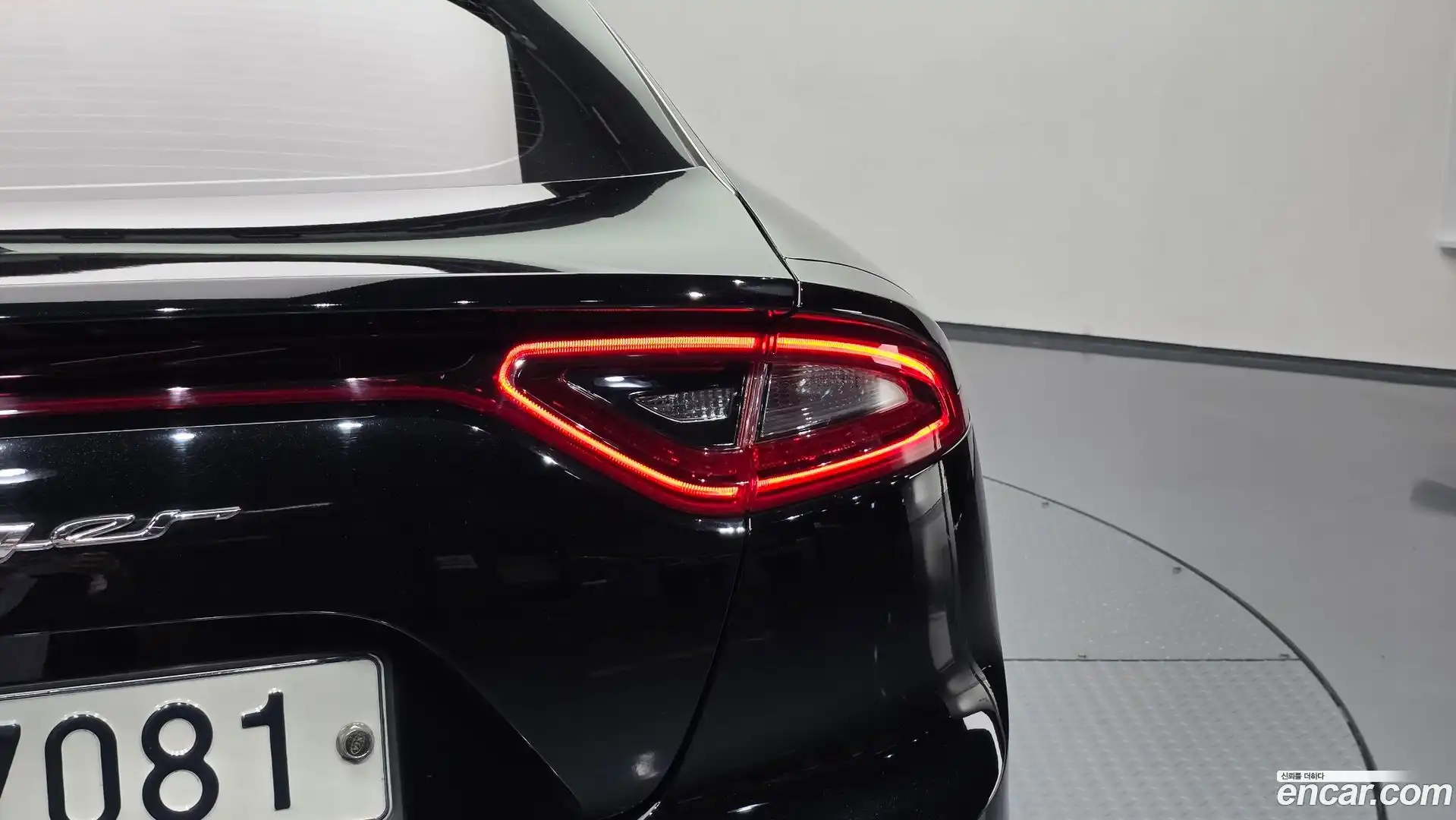 Stinger Kia 2018.3-OUTER-033