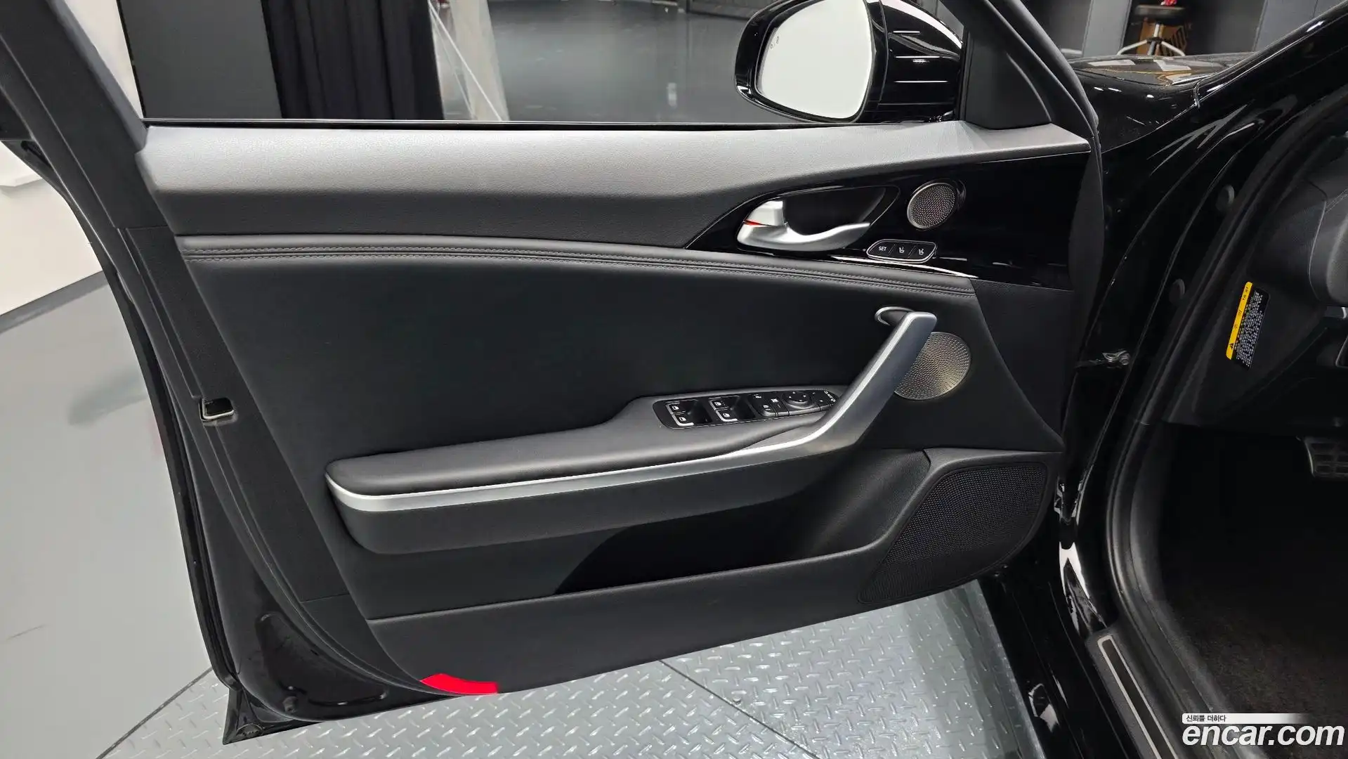 Stinger Kia 2018.3-INNER-034